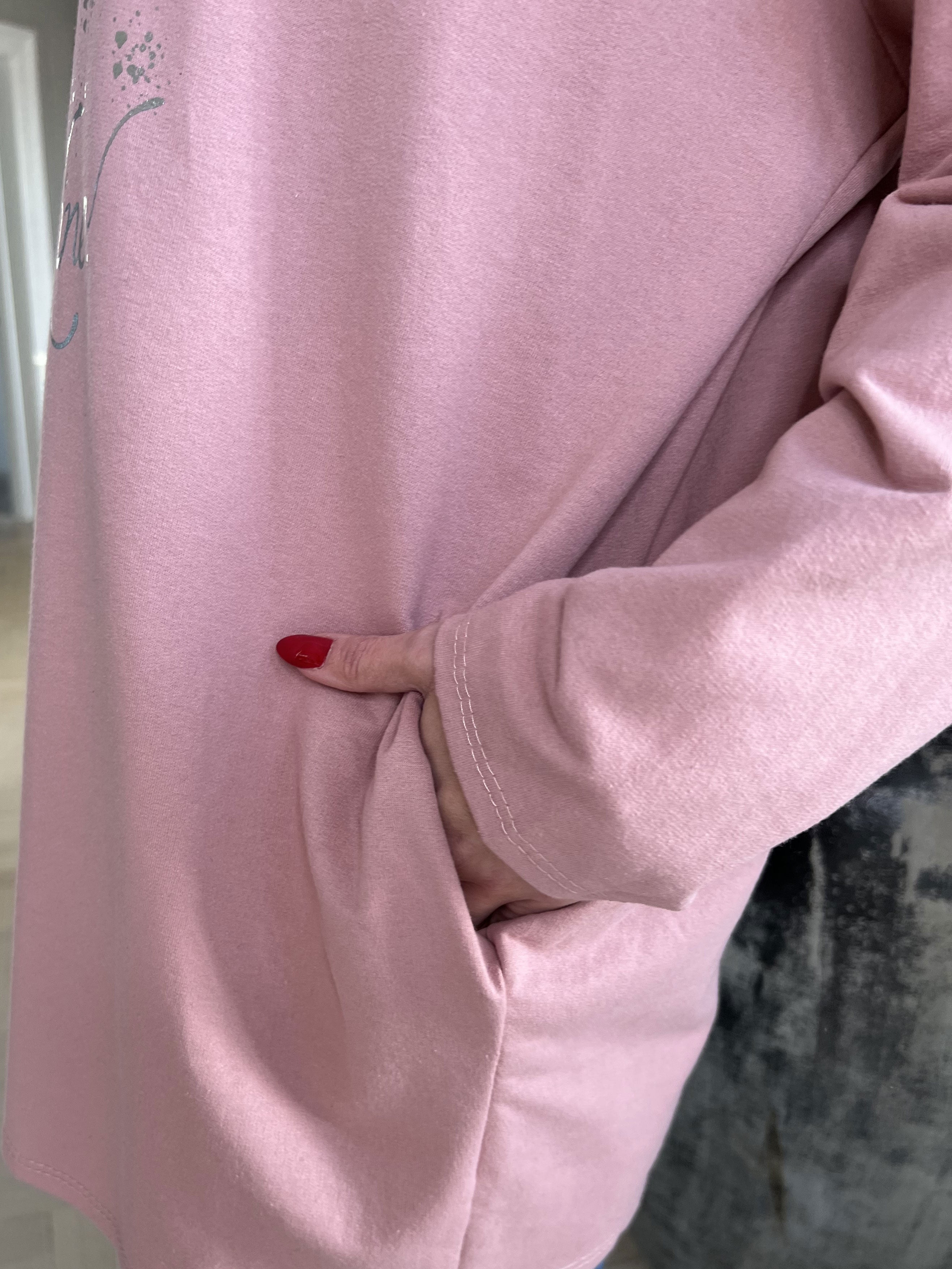 Hearty - Joggingbluse med sølv tekst og hjerte foran