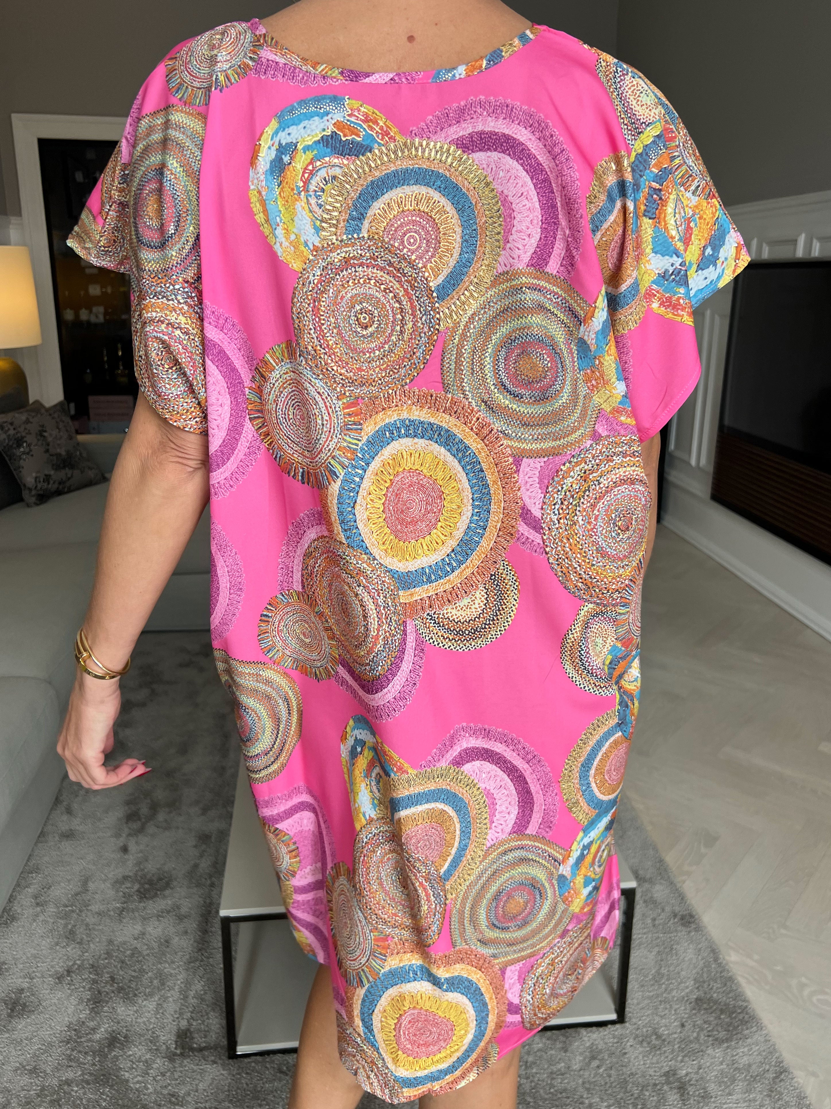 Helena - Let og luftig mønstret kjole i silke