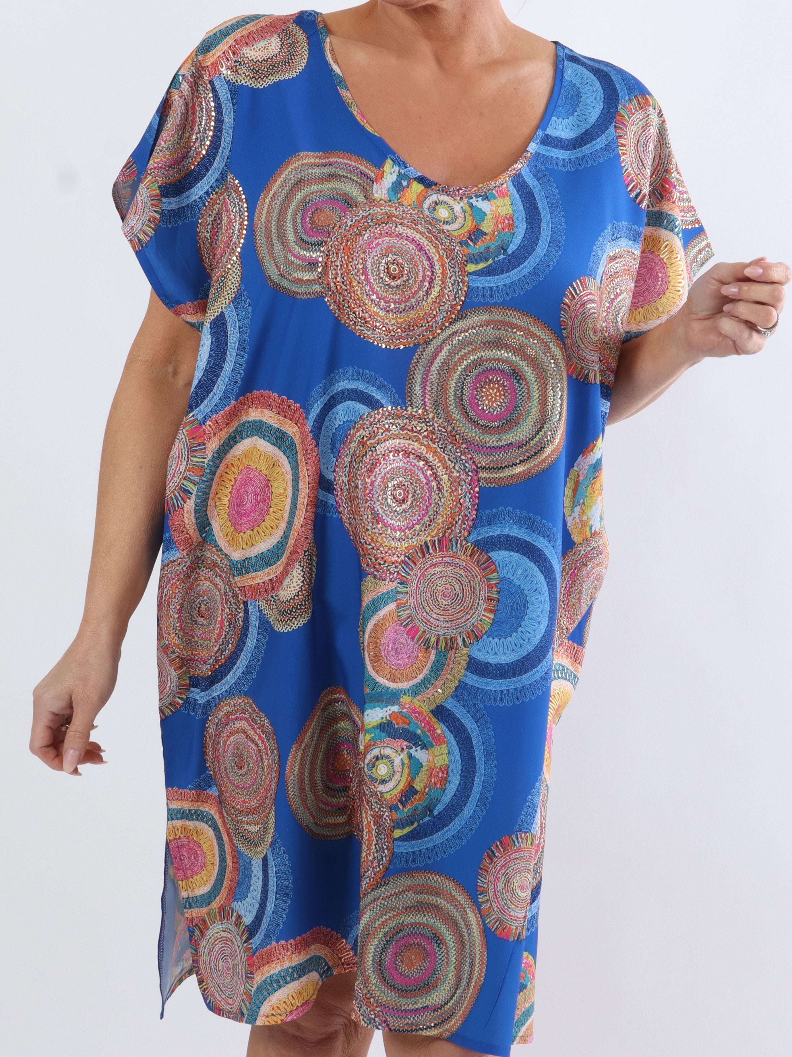 Helena - Let og luftig plus size kjole i silke