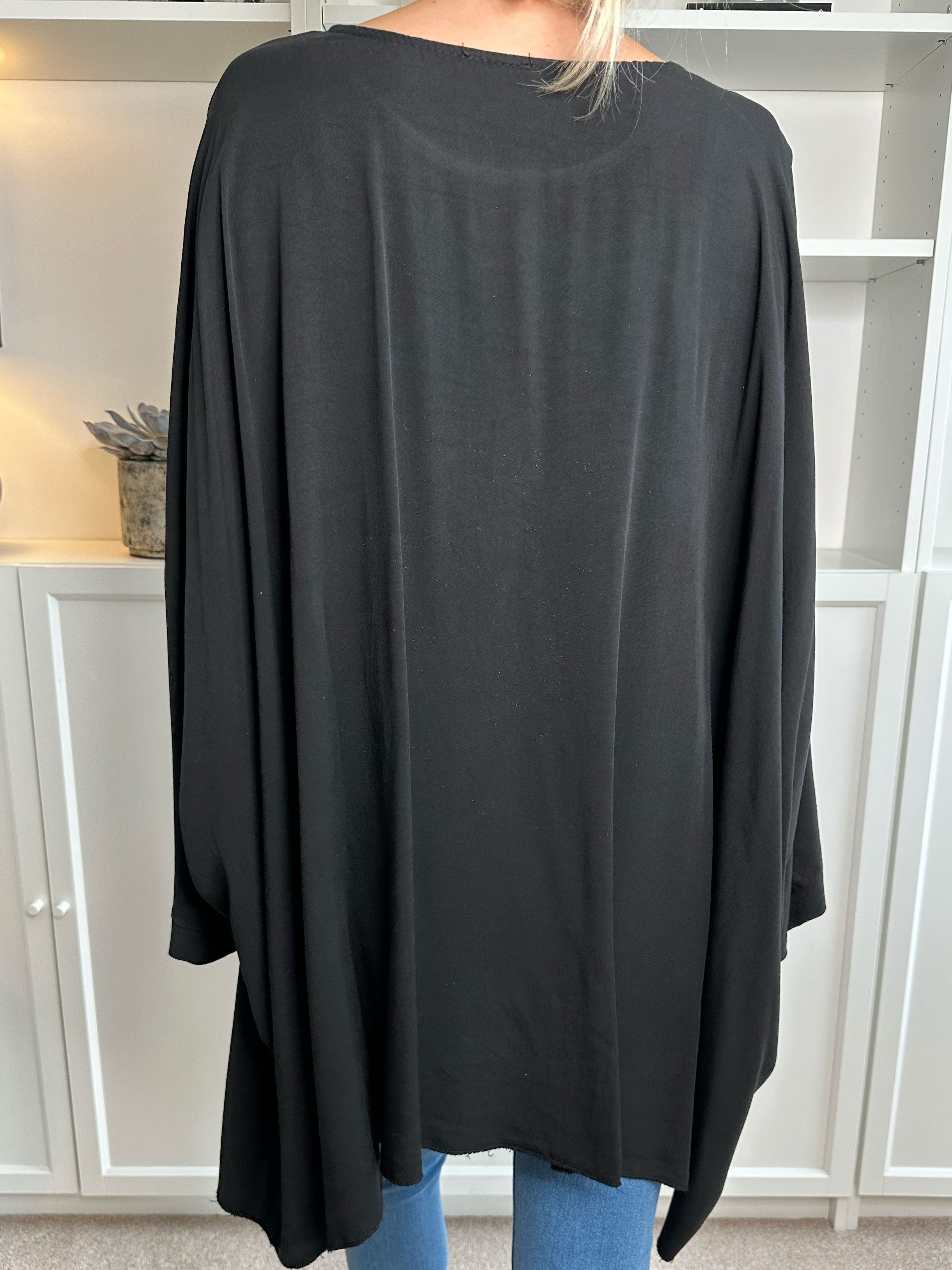 Teresa - Kort simpel strikkjole med turtleneck