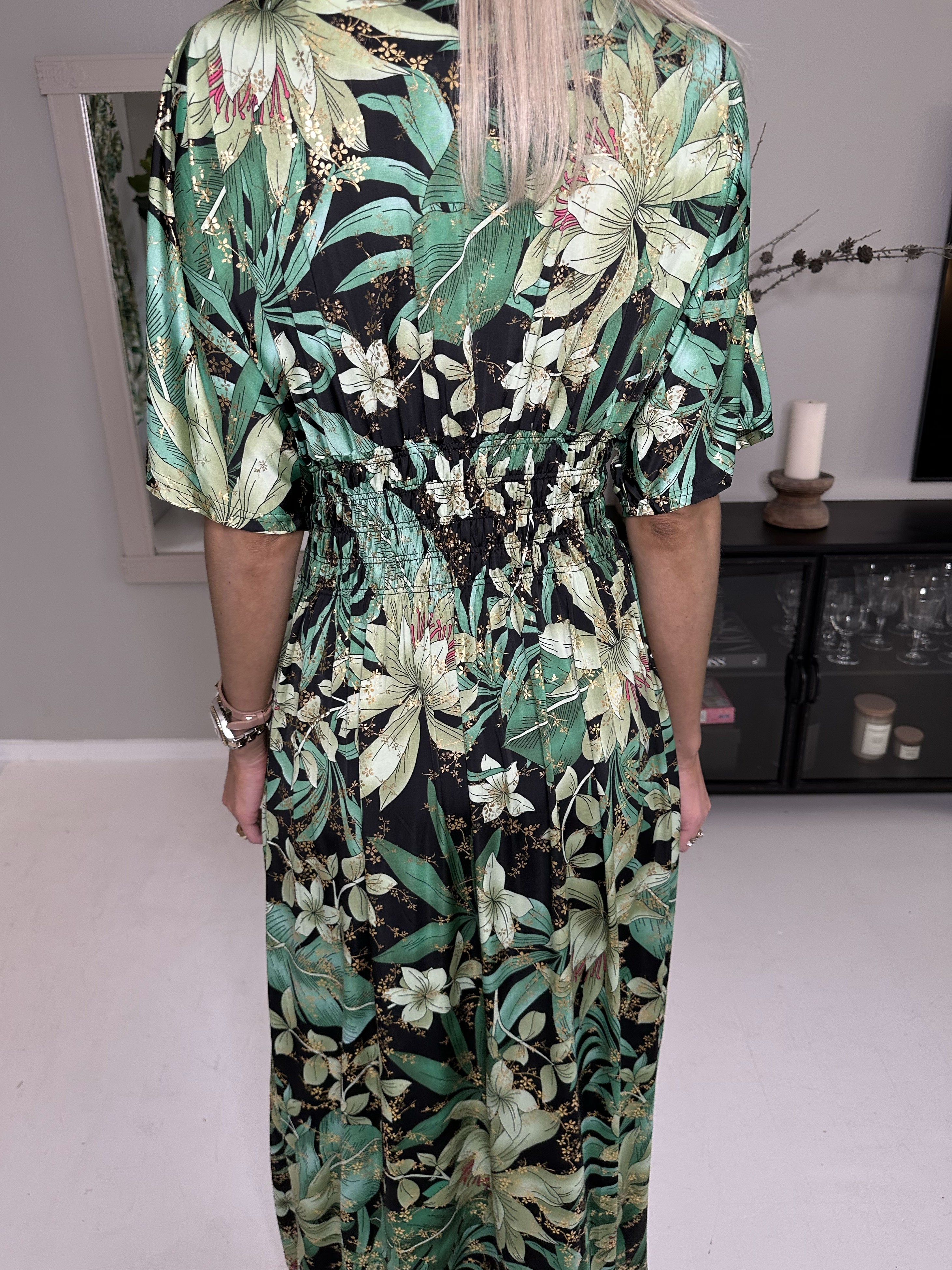 Pams - Lang elastisk kjole i krølfrit stof (bestseller)