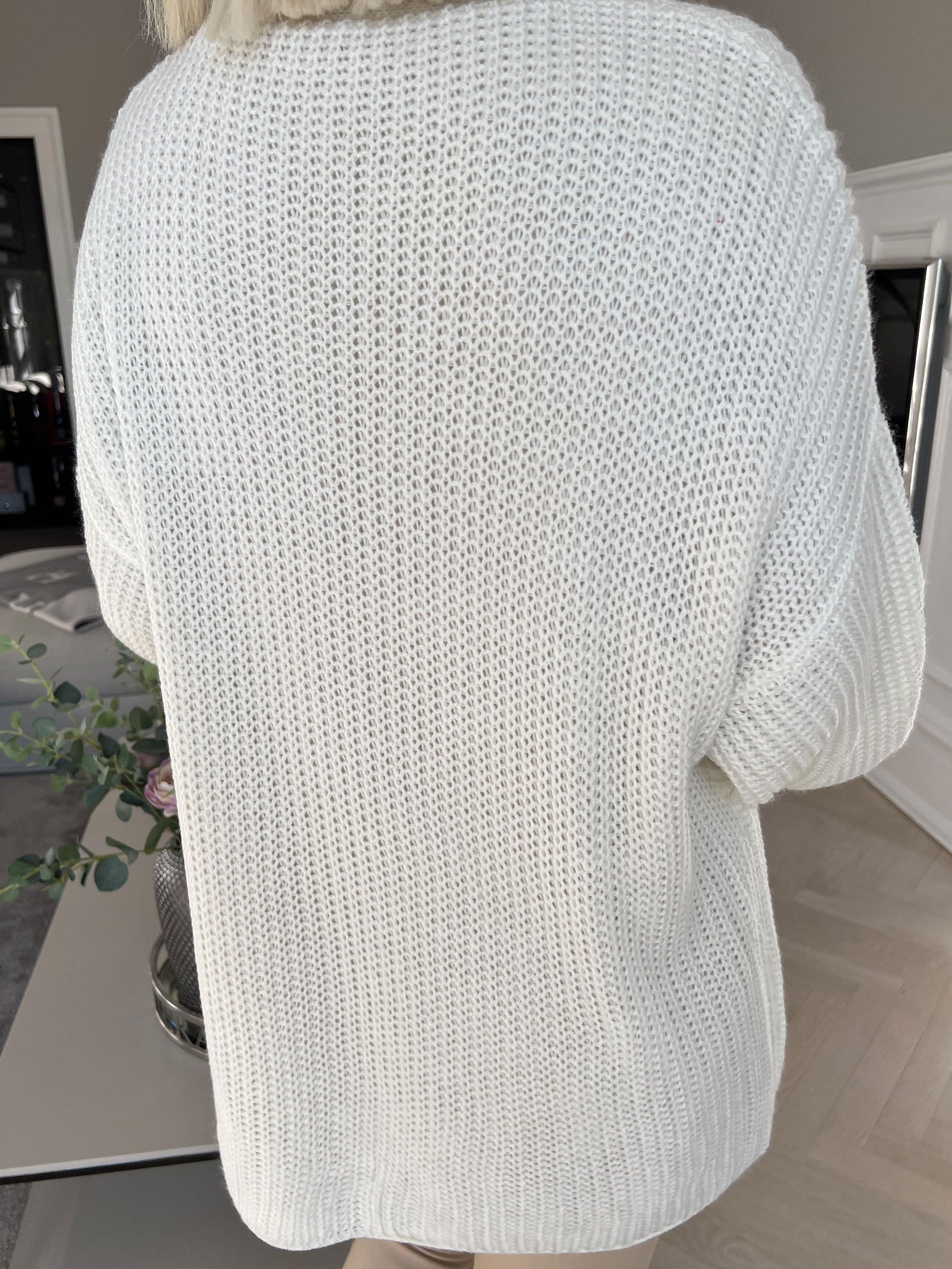 Sally Short - Sød strik cardigan med ballonærmer