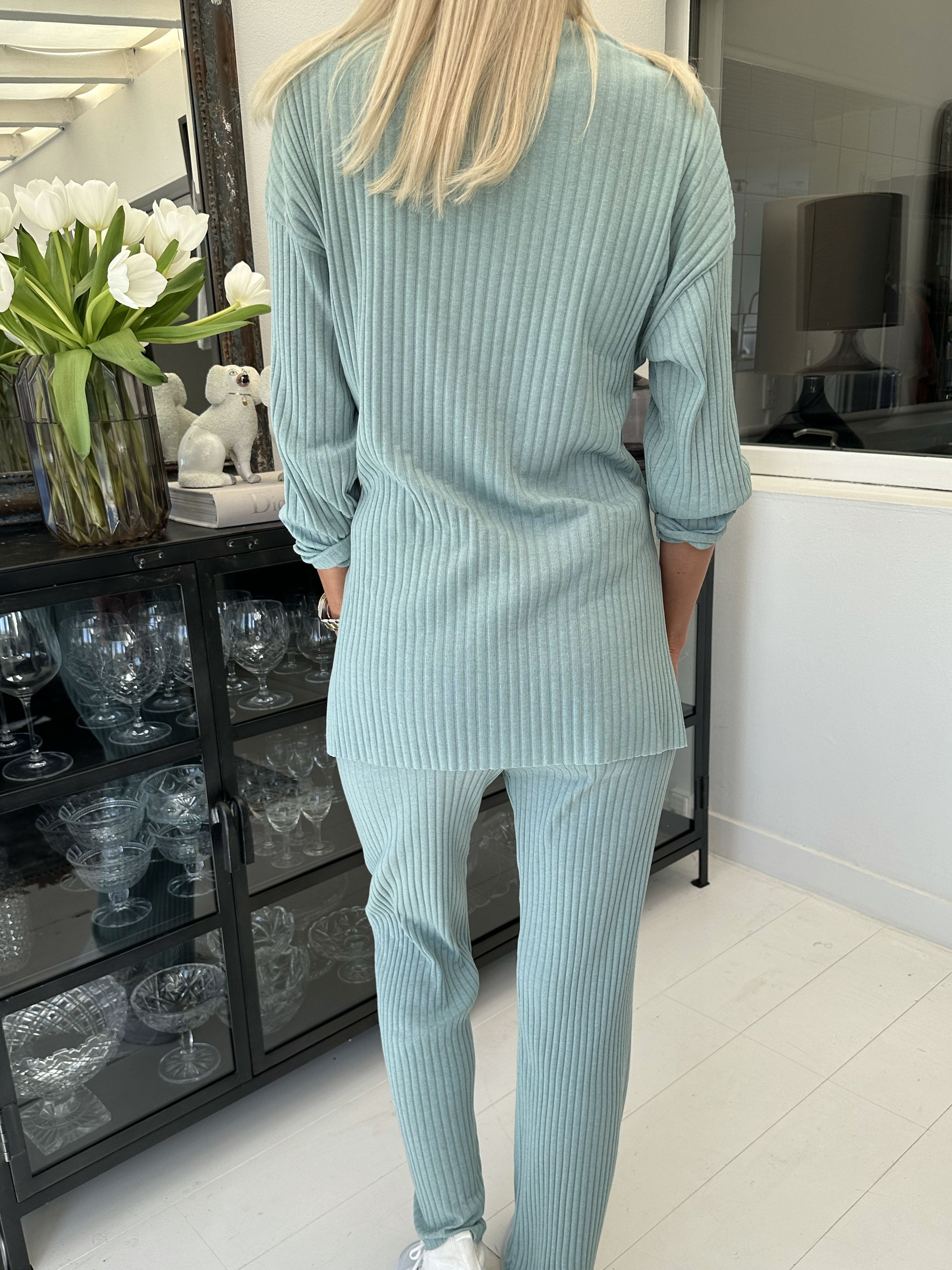 Sonne - Lækkert ribbet striksæt