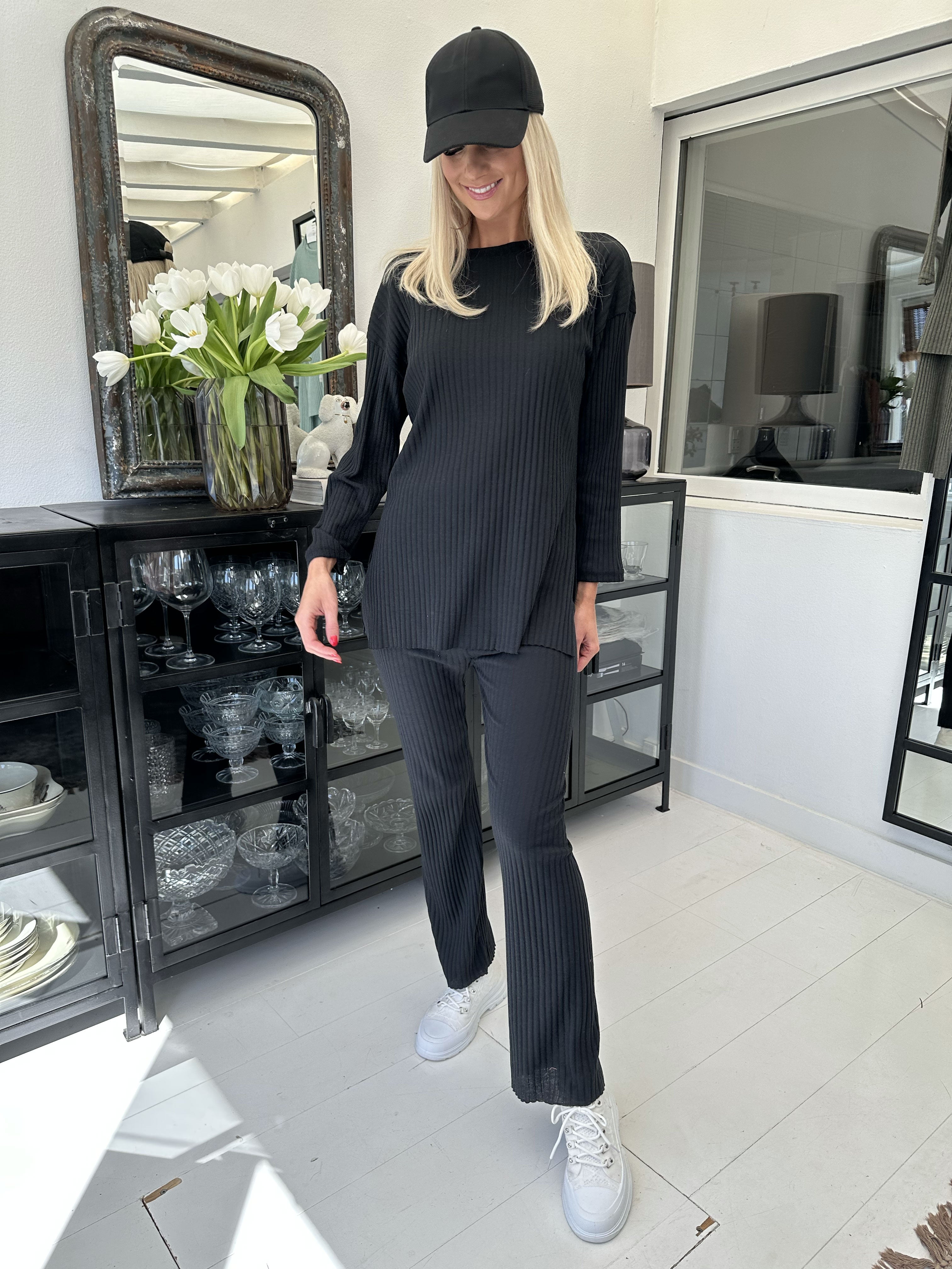 Sonne - Lækkert ribbet striksæt