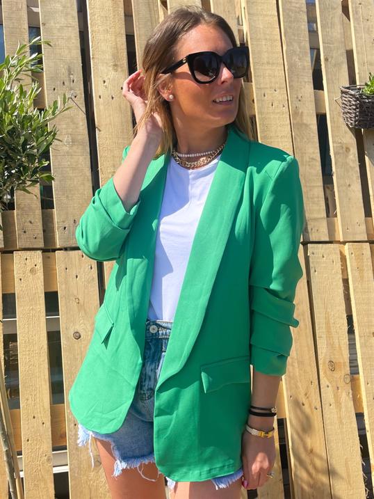 Mila - Stilren blazer med rynk på ærmet