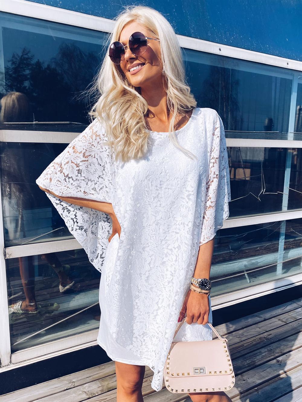 Kenya New Lace - Tunikakjole med blondelag