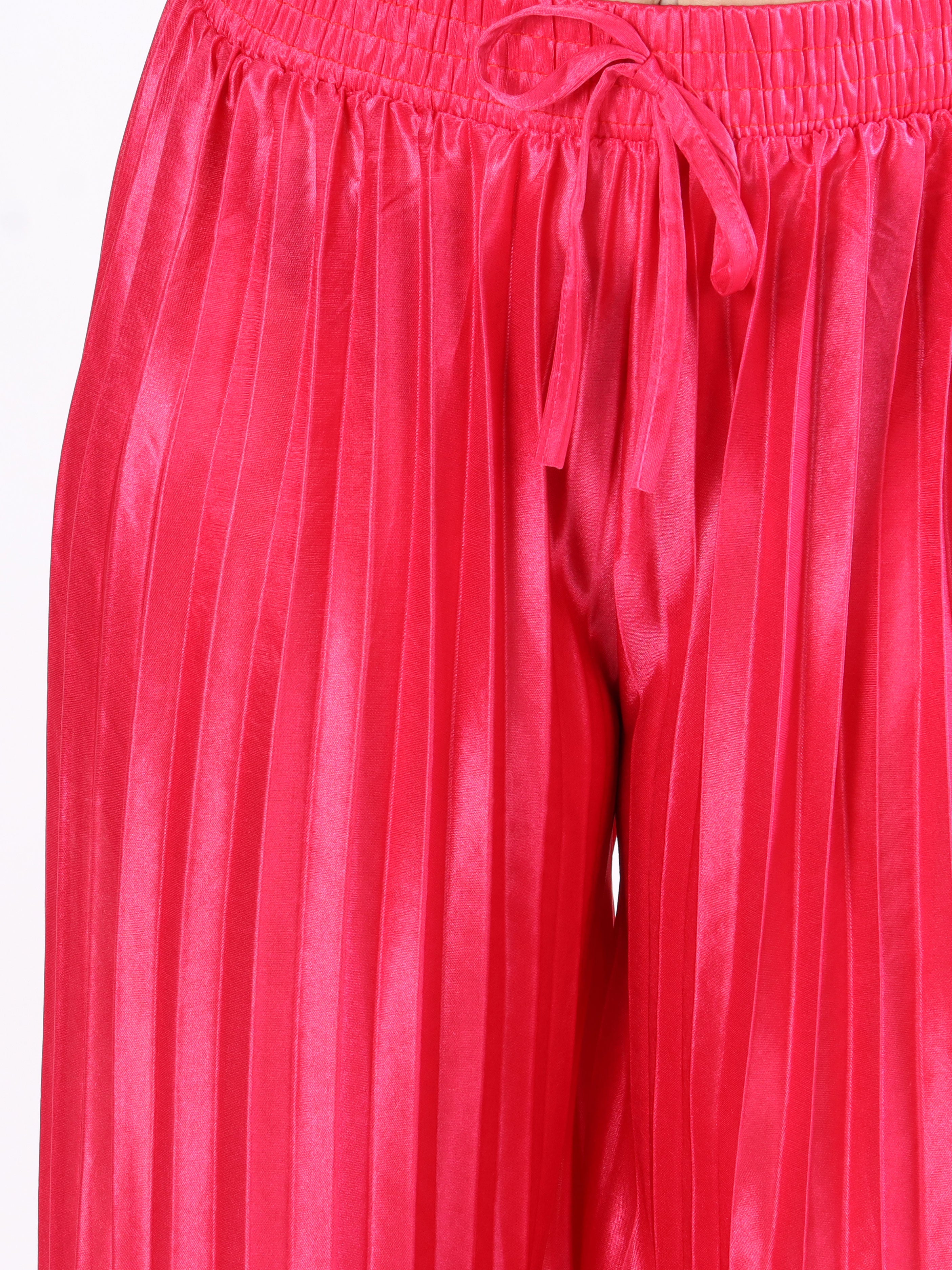 Callie - Vide plisserede bukser i shiny stof