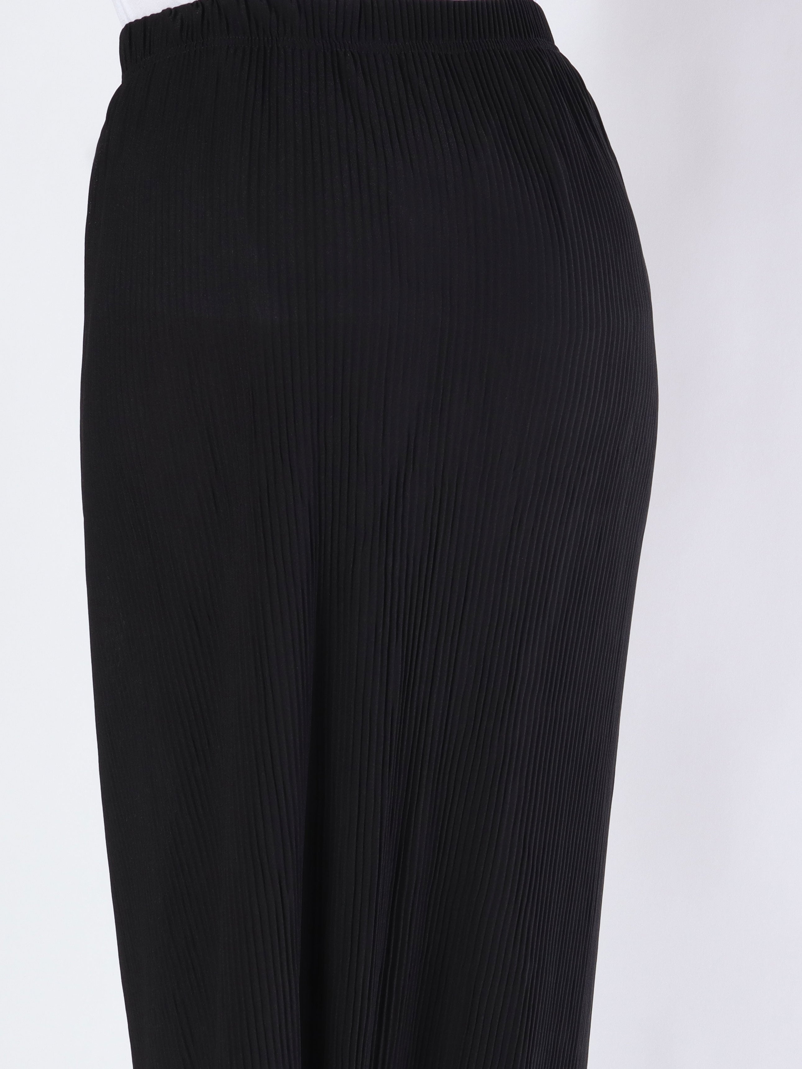 Andrea - Lang plisseret nederdel med knapper