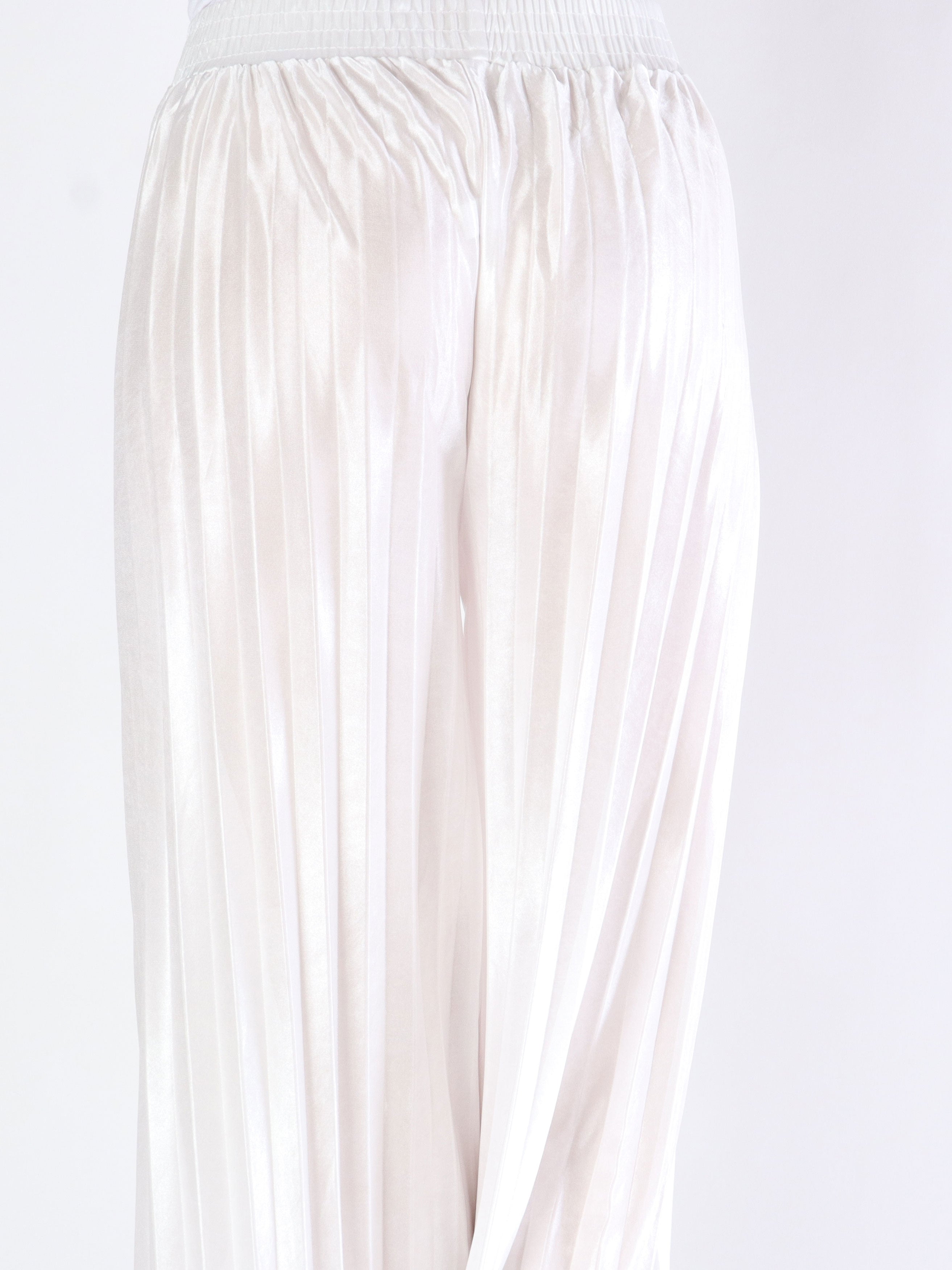 Callie - Vide plisserede bukser i shiny stof