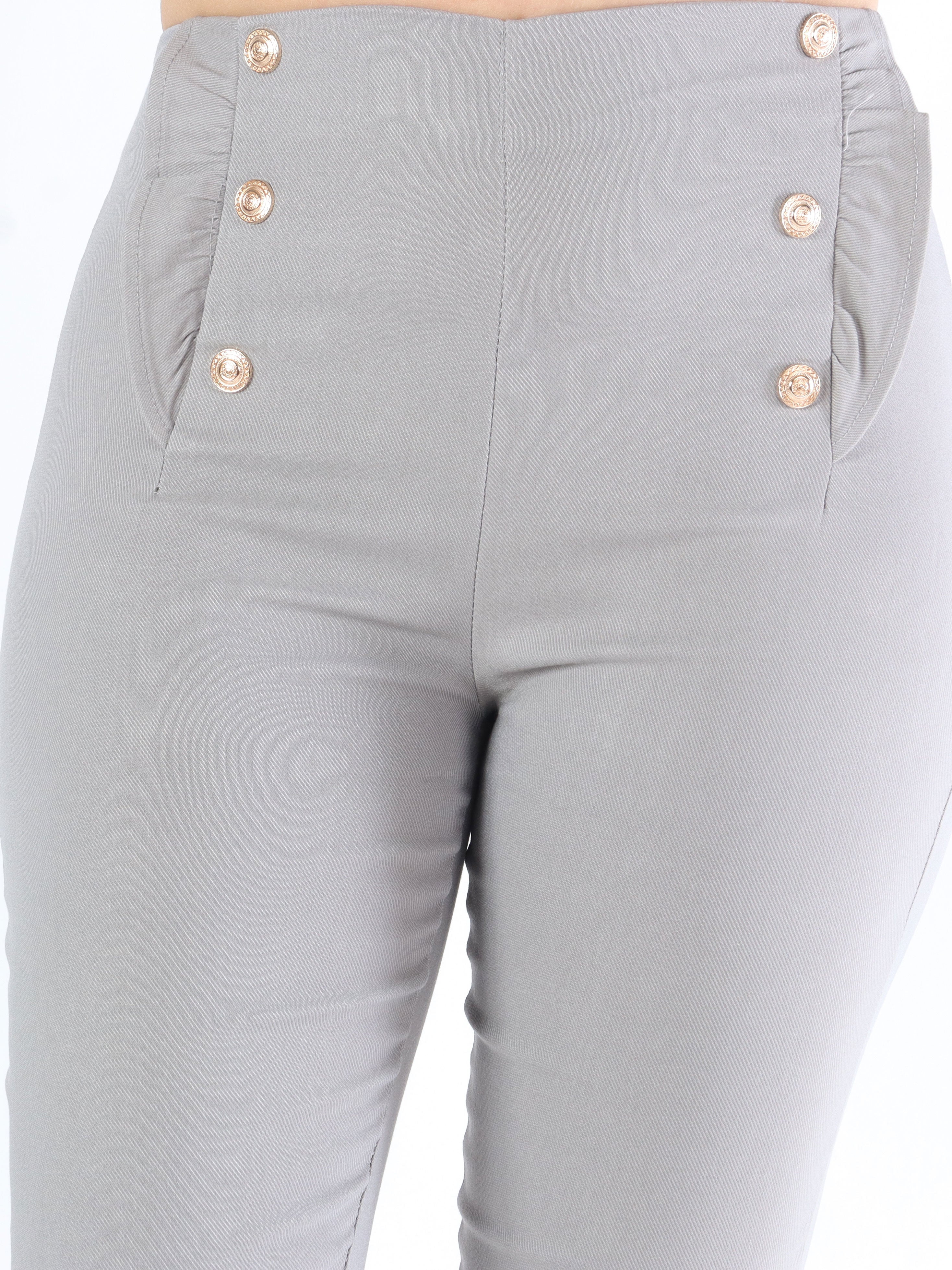 Kaya - Bukser med guld knapper og flæsekant