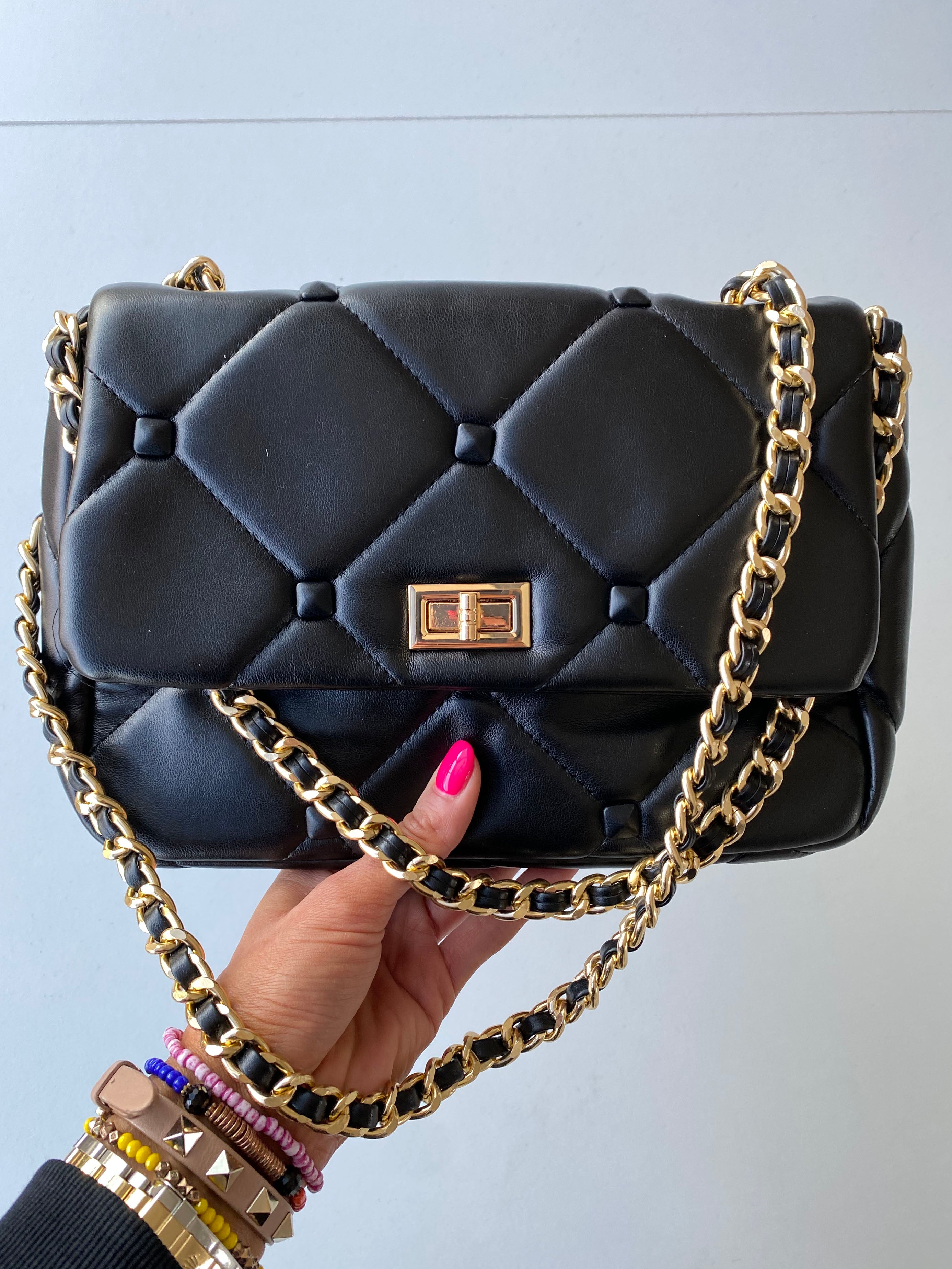 Vienna - Sort taske med guldkæde