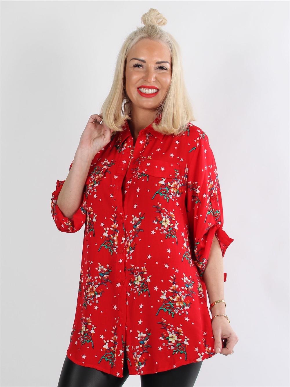 Paprika - Sort skjorte med blomster og små hvide stjerner