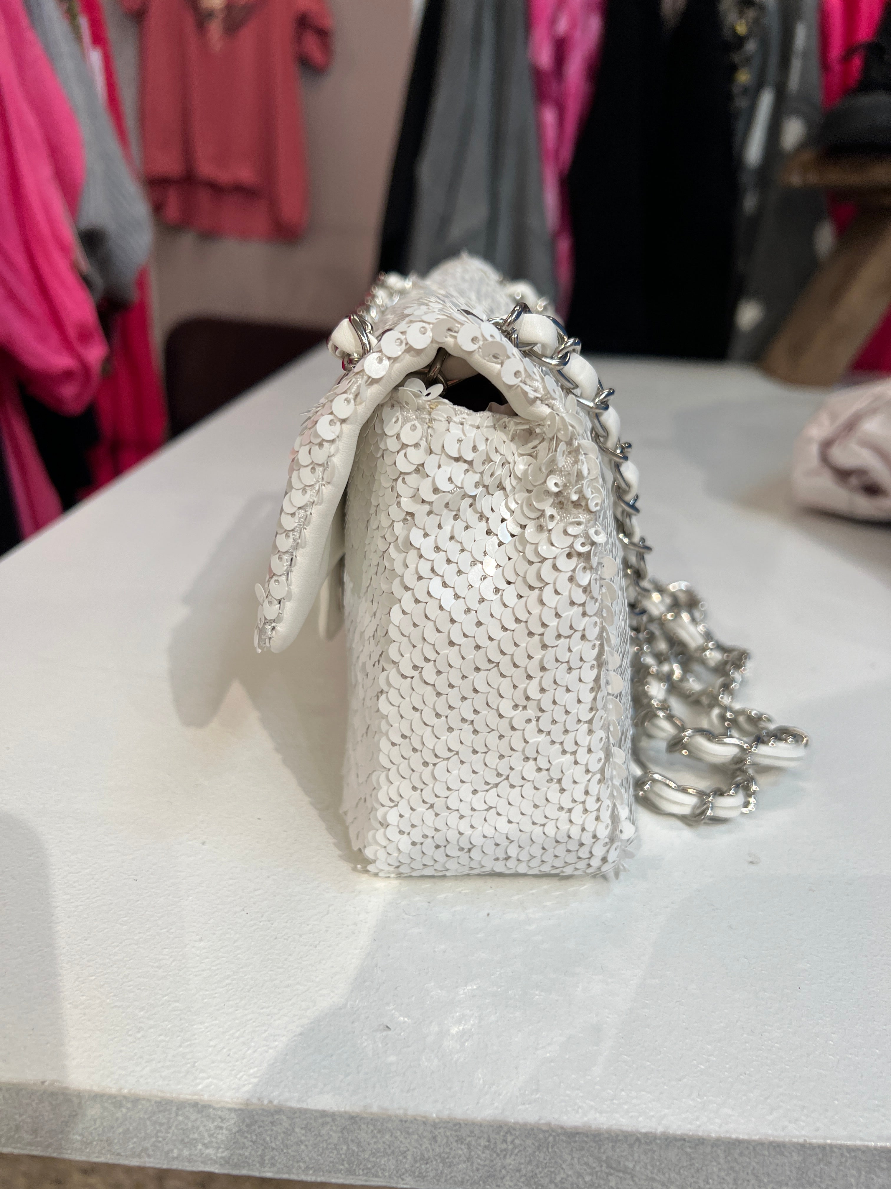 Alina - Paillet taske med sølv kæde