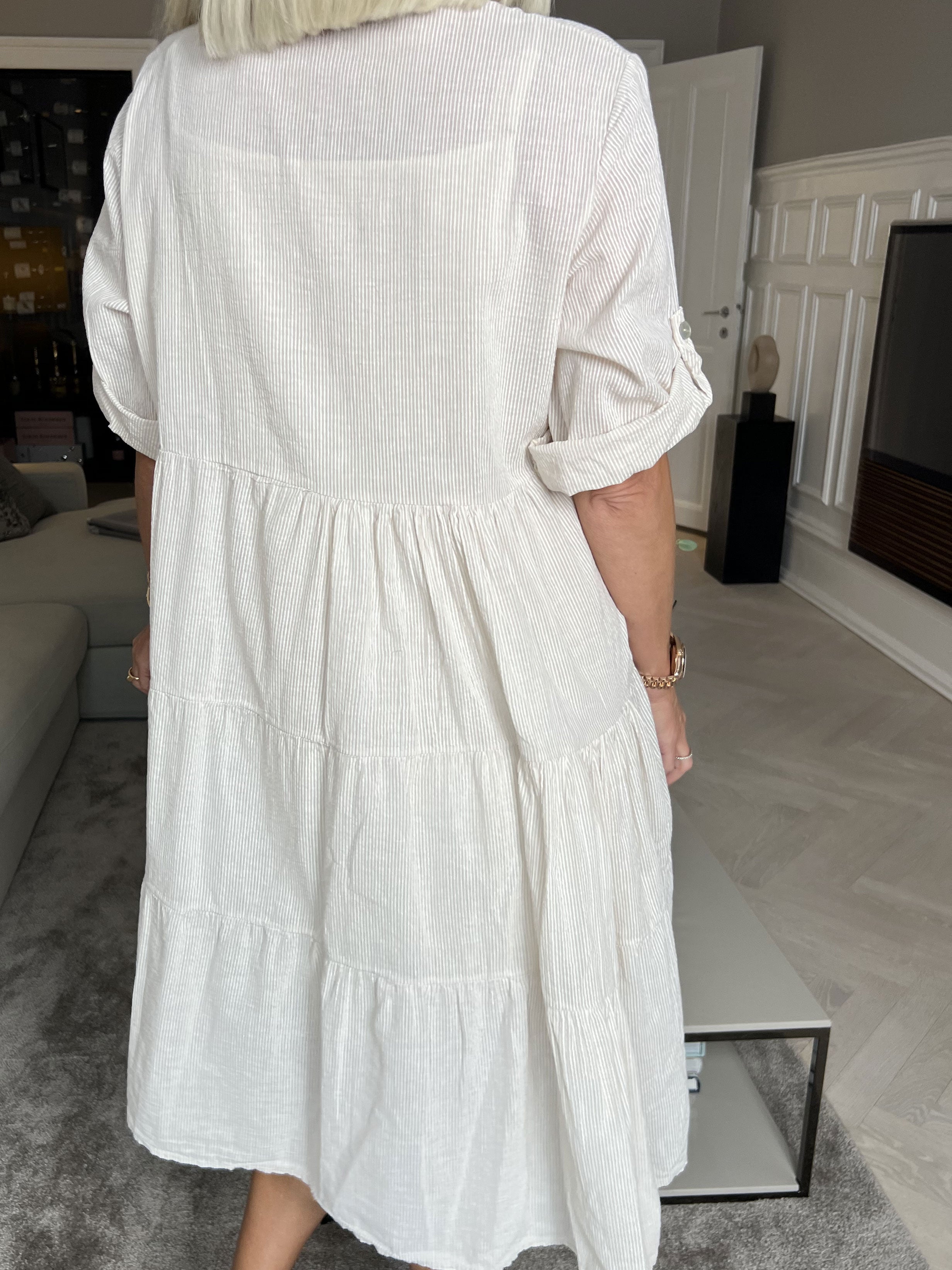 Cataleya - Sød stribet skjortekjole i bomuld