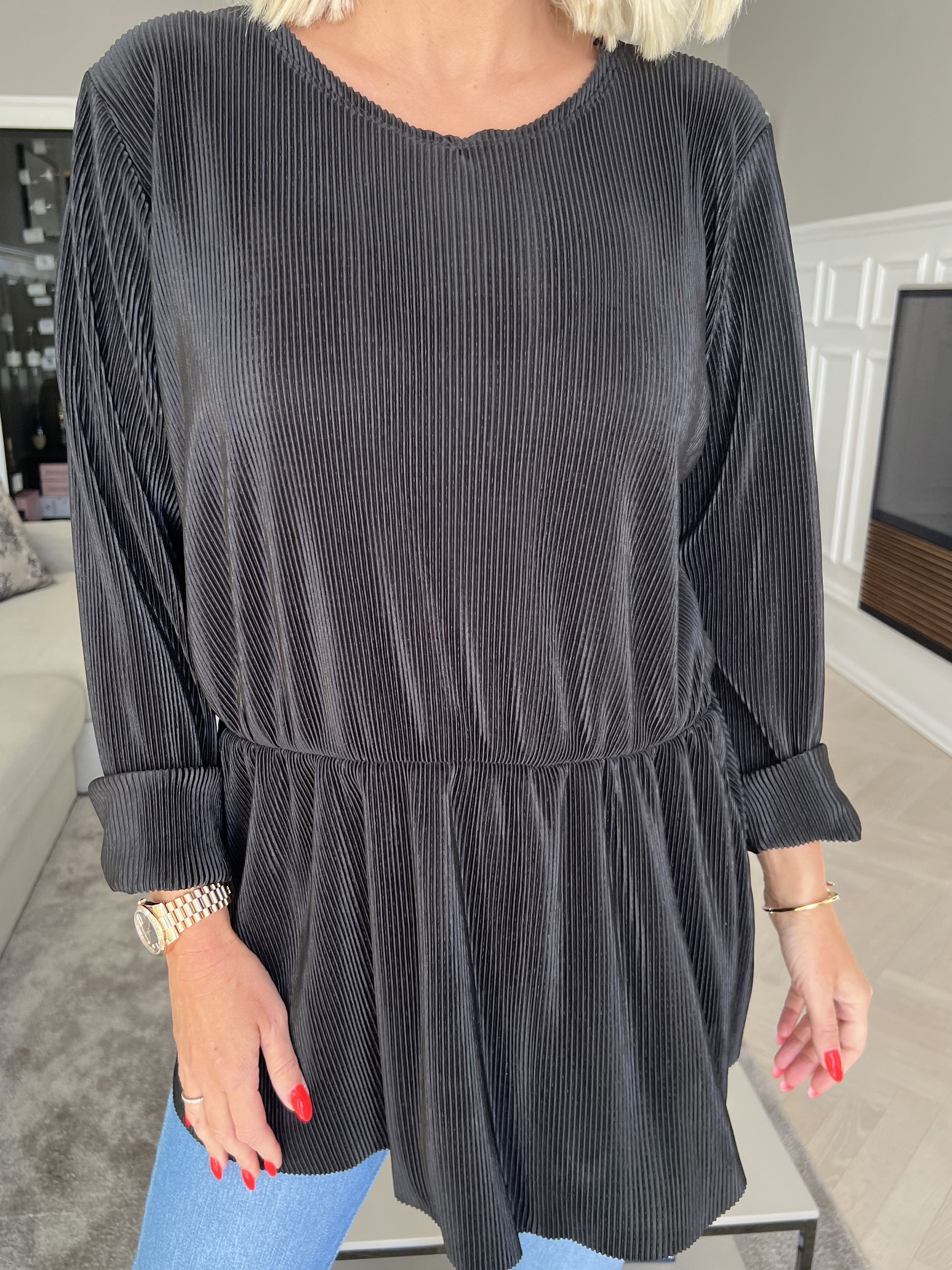 Delfina - Rillet langærmet bluse med lille skød