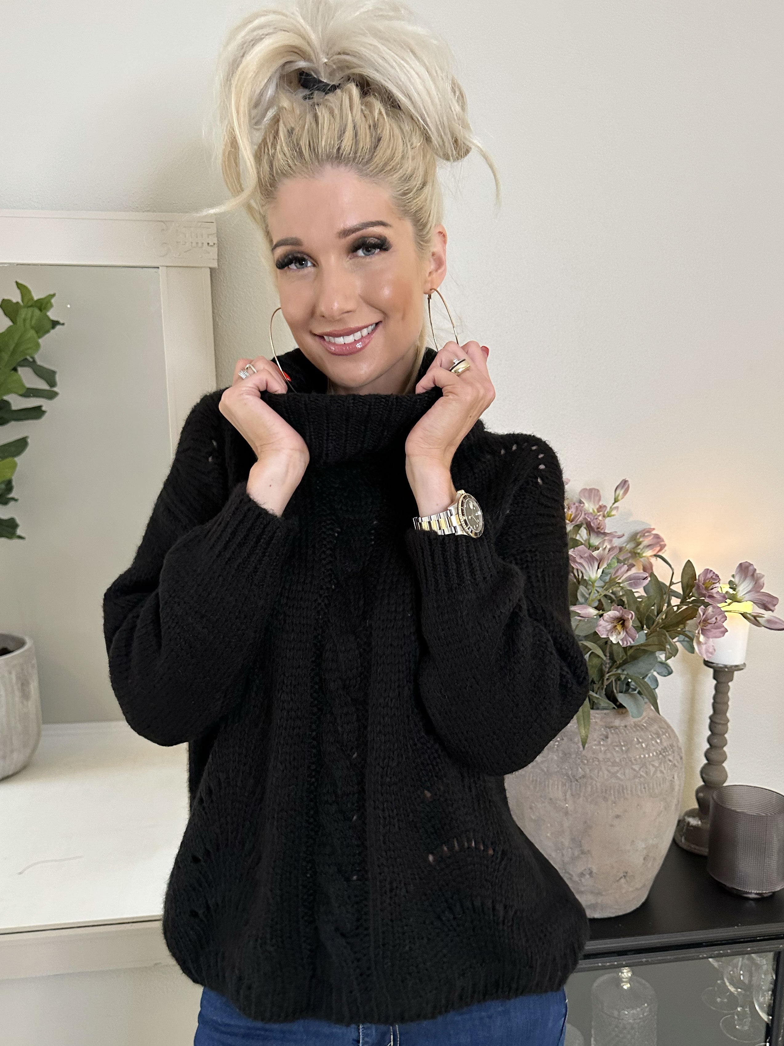 Marlena - Sød blød strik med rullekrave