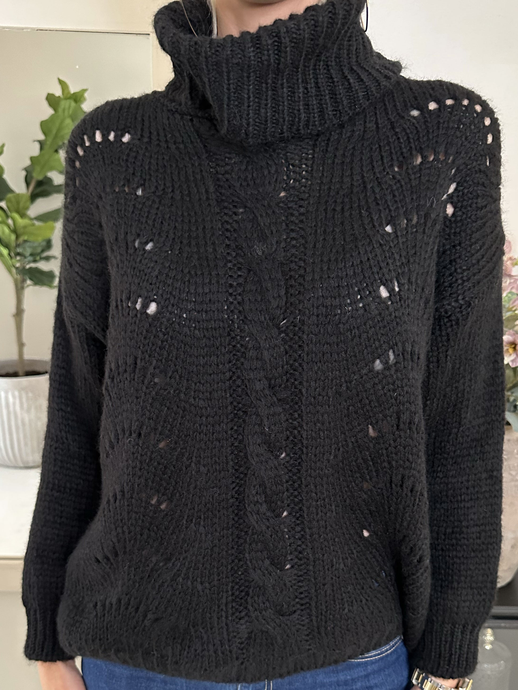 Marlena - Sød blød strik med rullekrave