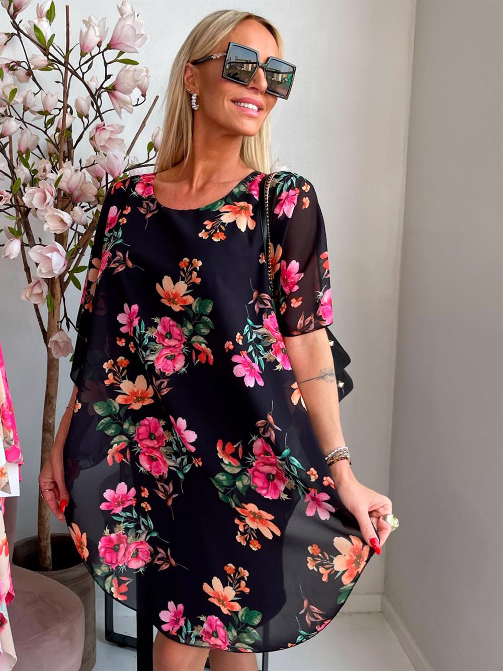 Kenya Flower - Tunikakjole med chiffonlag i blomsterprint