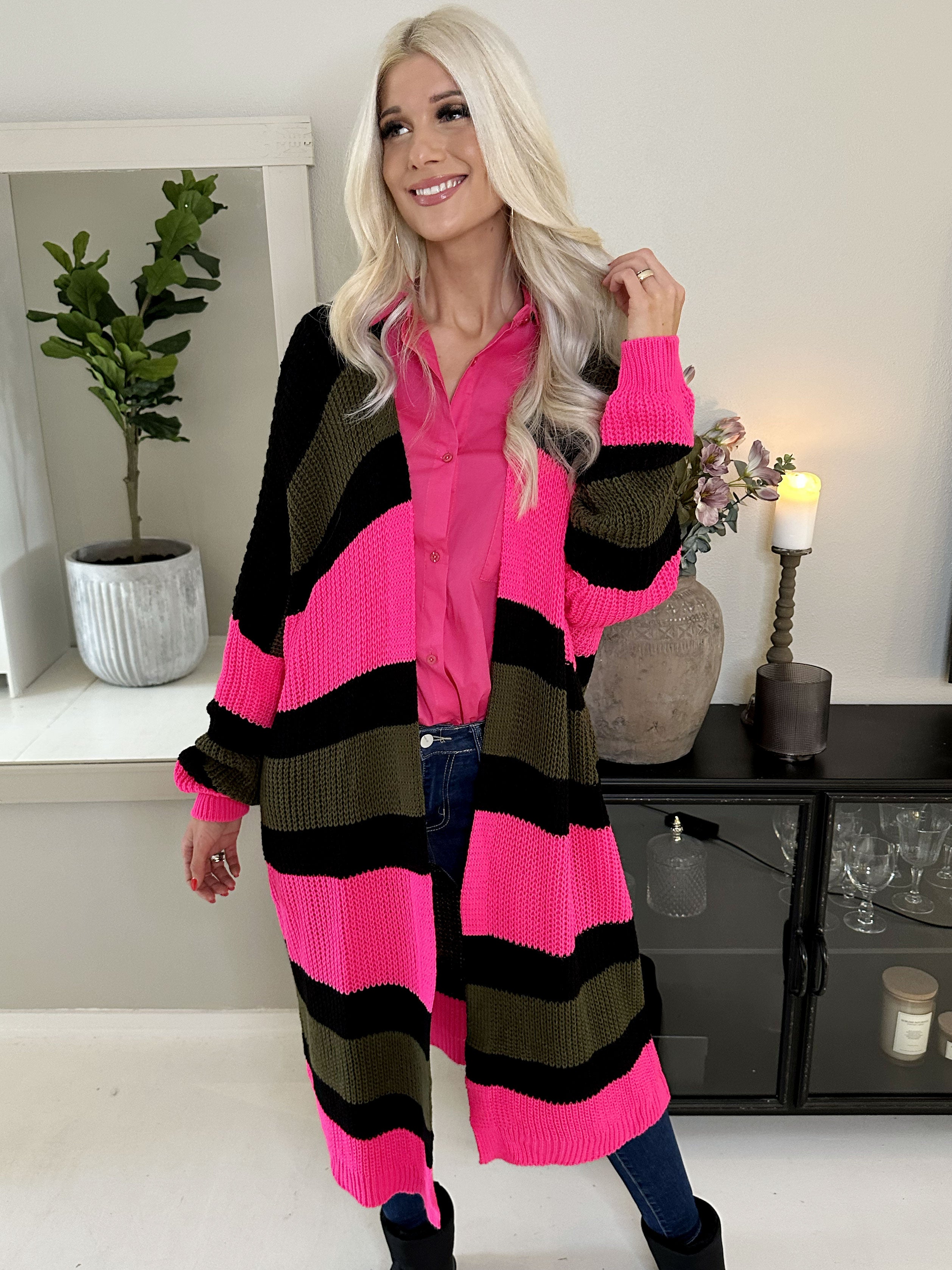 Fekla - Lang strikcardigan med flerfarvet striber