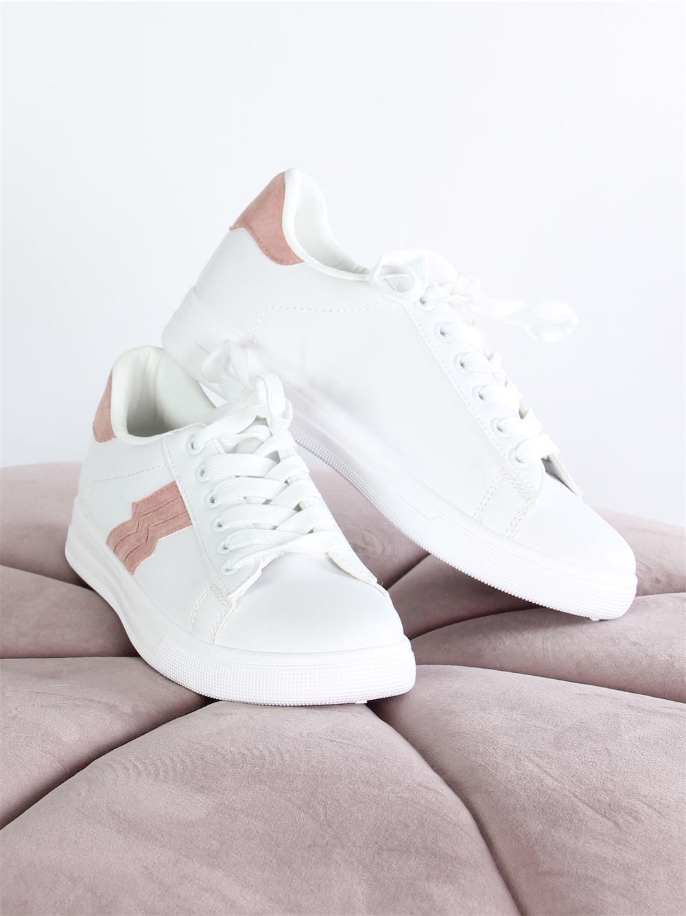 Maira - Hvide sneakers med sorte detaljer og hvid sål