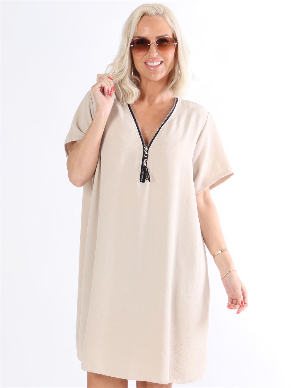 Acacie - Beigefarvet tunikakjole med lynlås