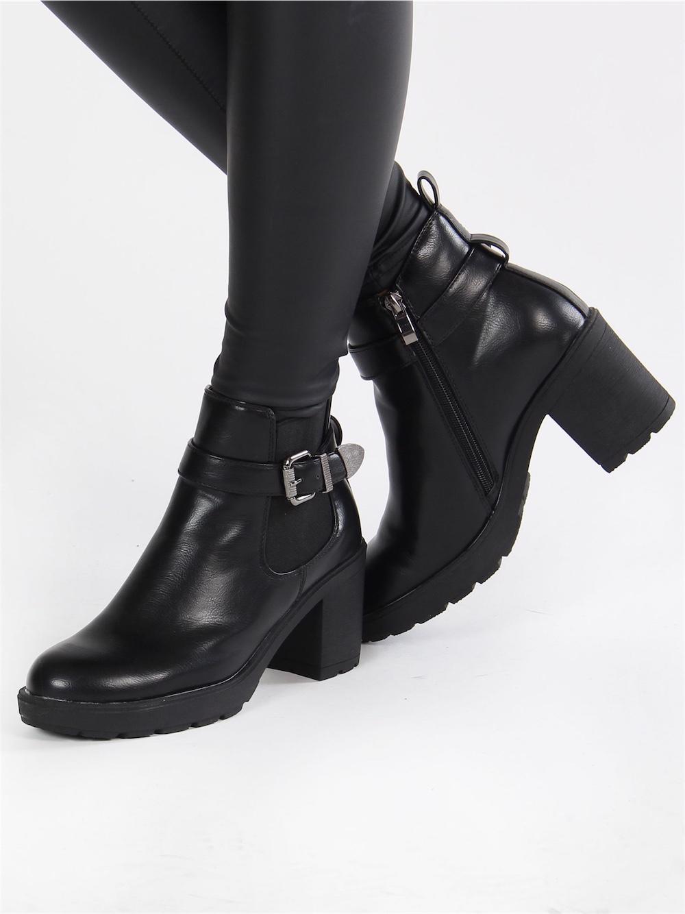 Havannah - Sorte støvler med spænde og bred hæl