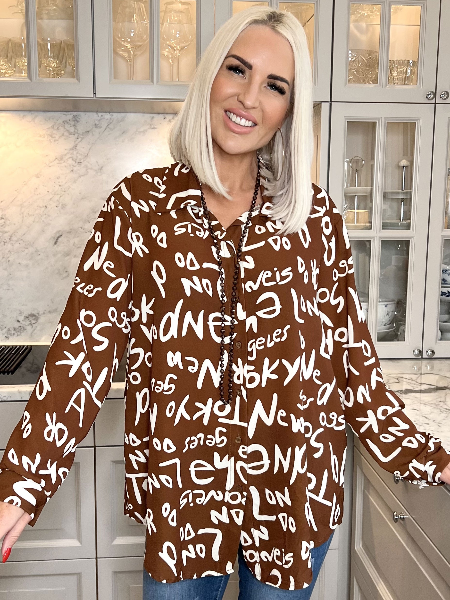 Sophi - Fin skjorte med tekster