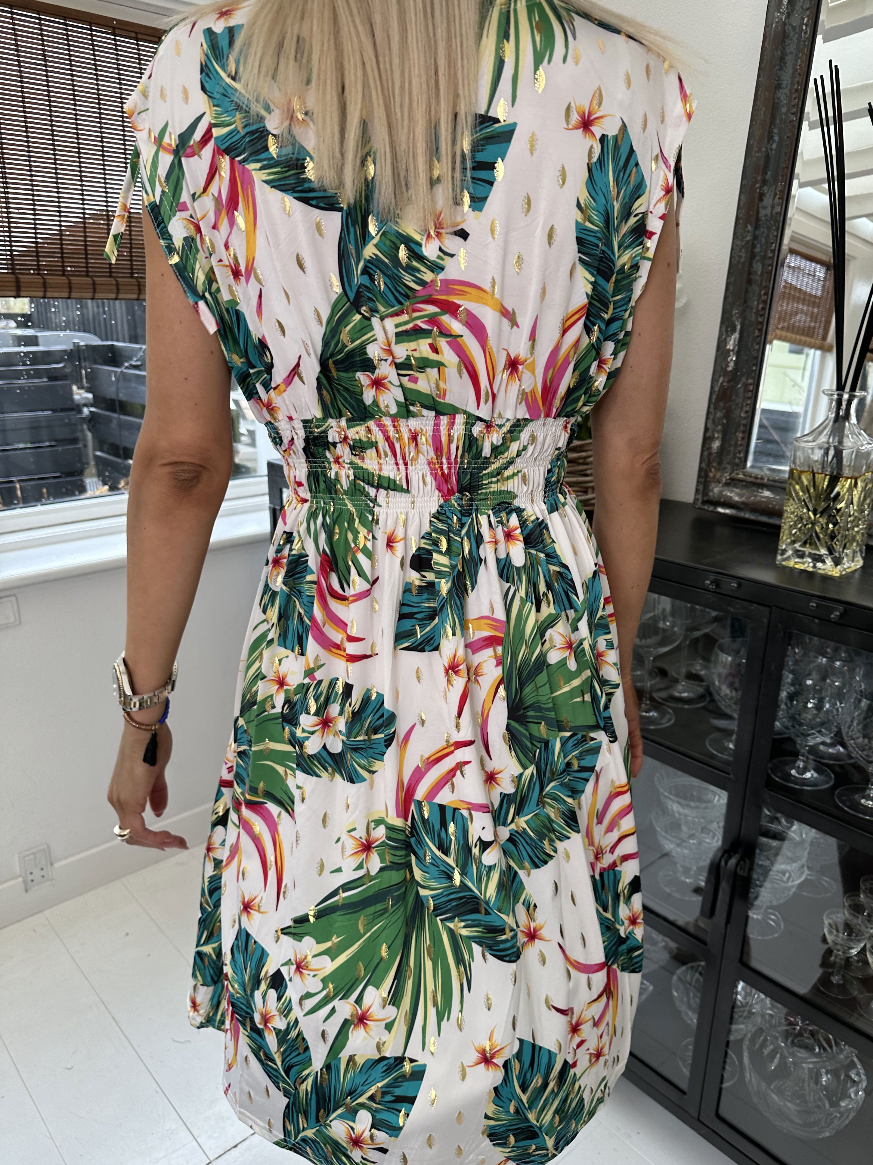 Pams Hawaii Short - Kort elastisk kjole i krølfrit stof