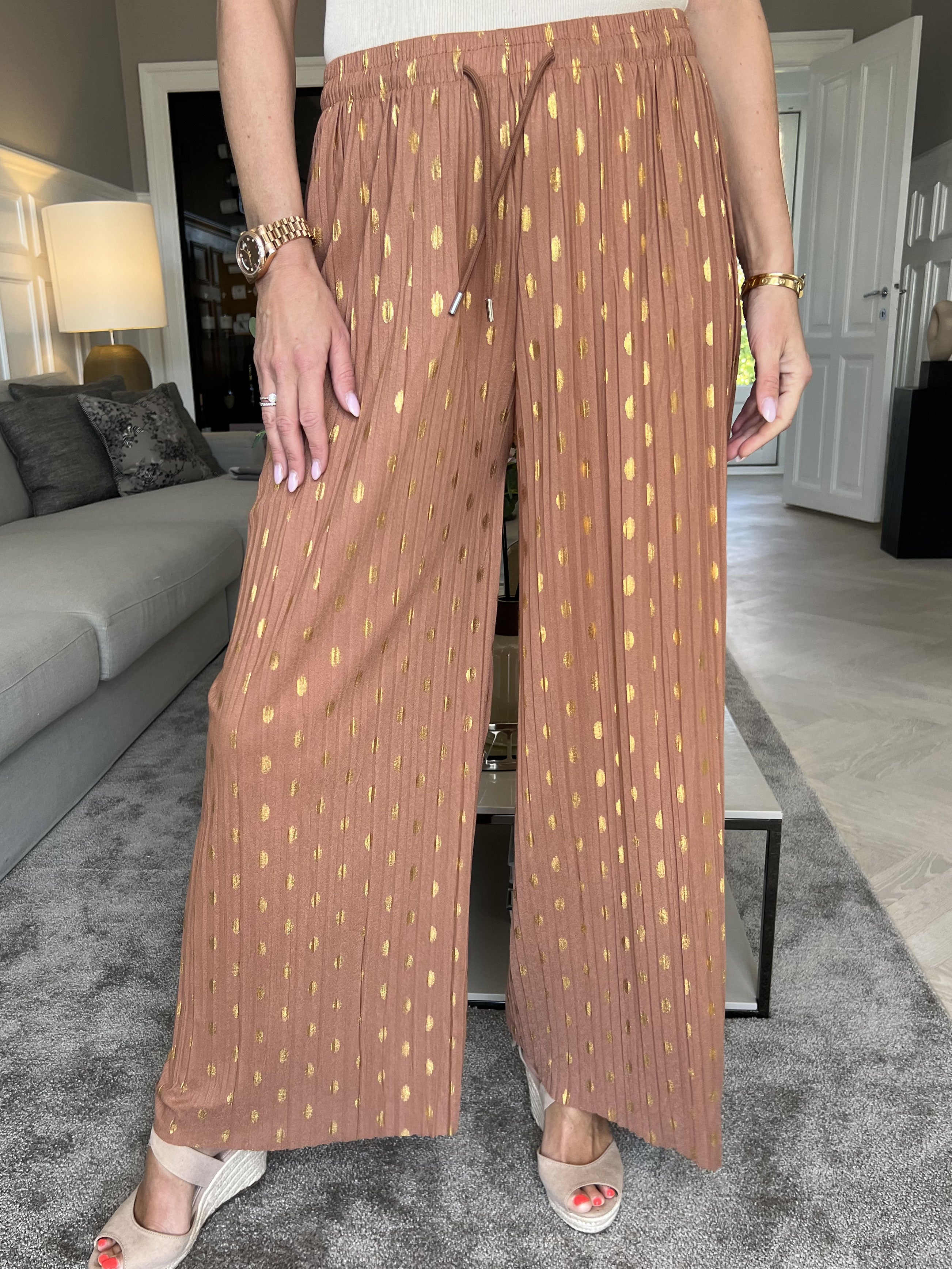 Aleta - Plisserede løse bukser med prikker