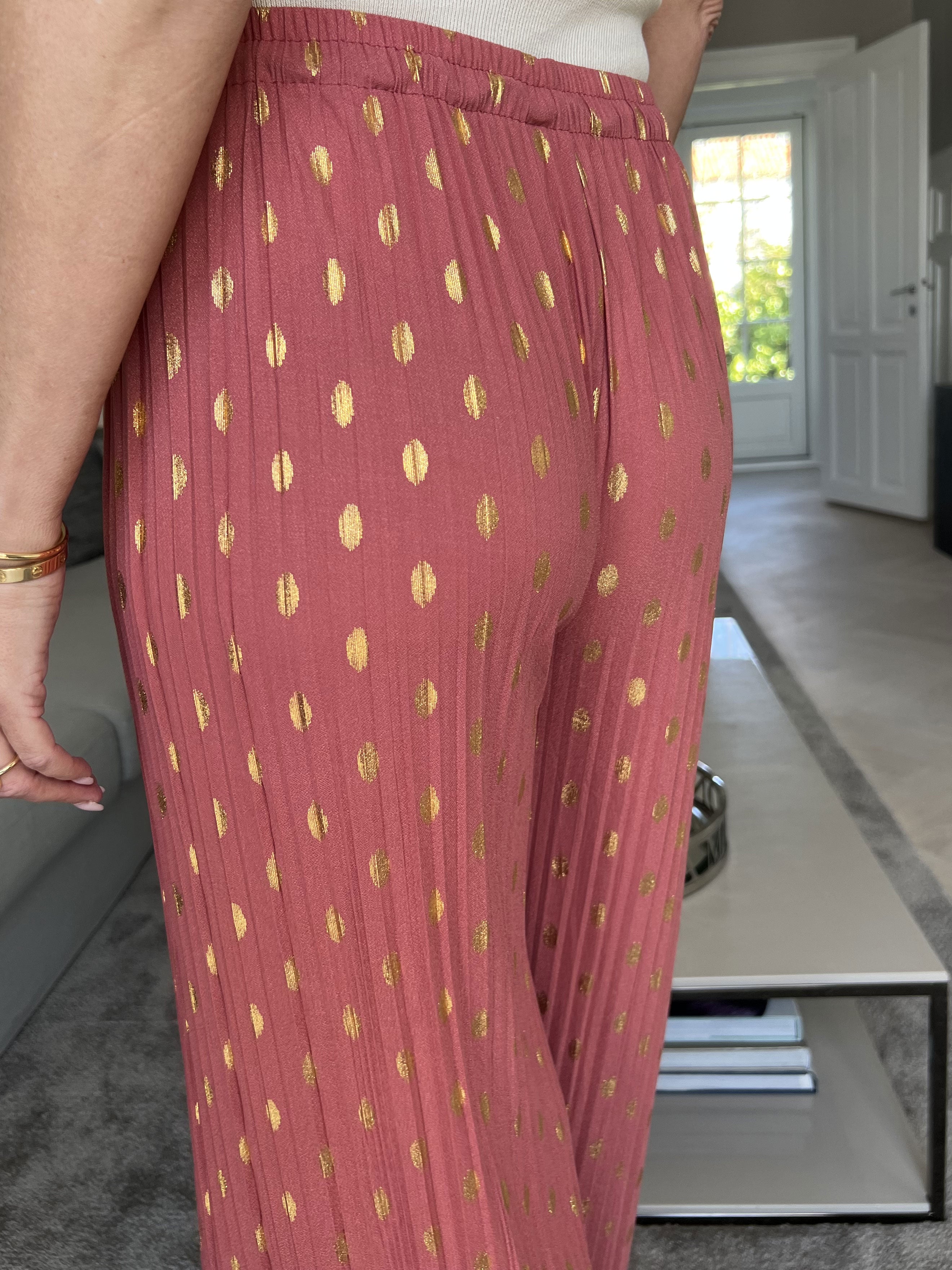 Aleta - Plisserede løse bukser med prikker