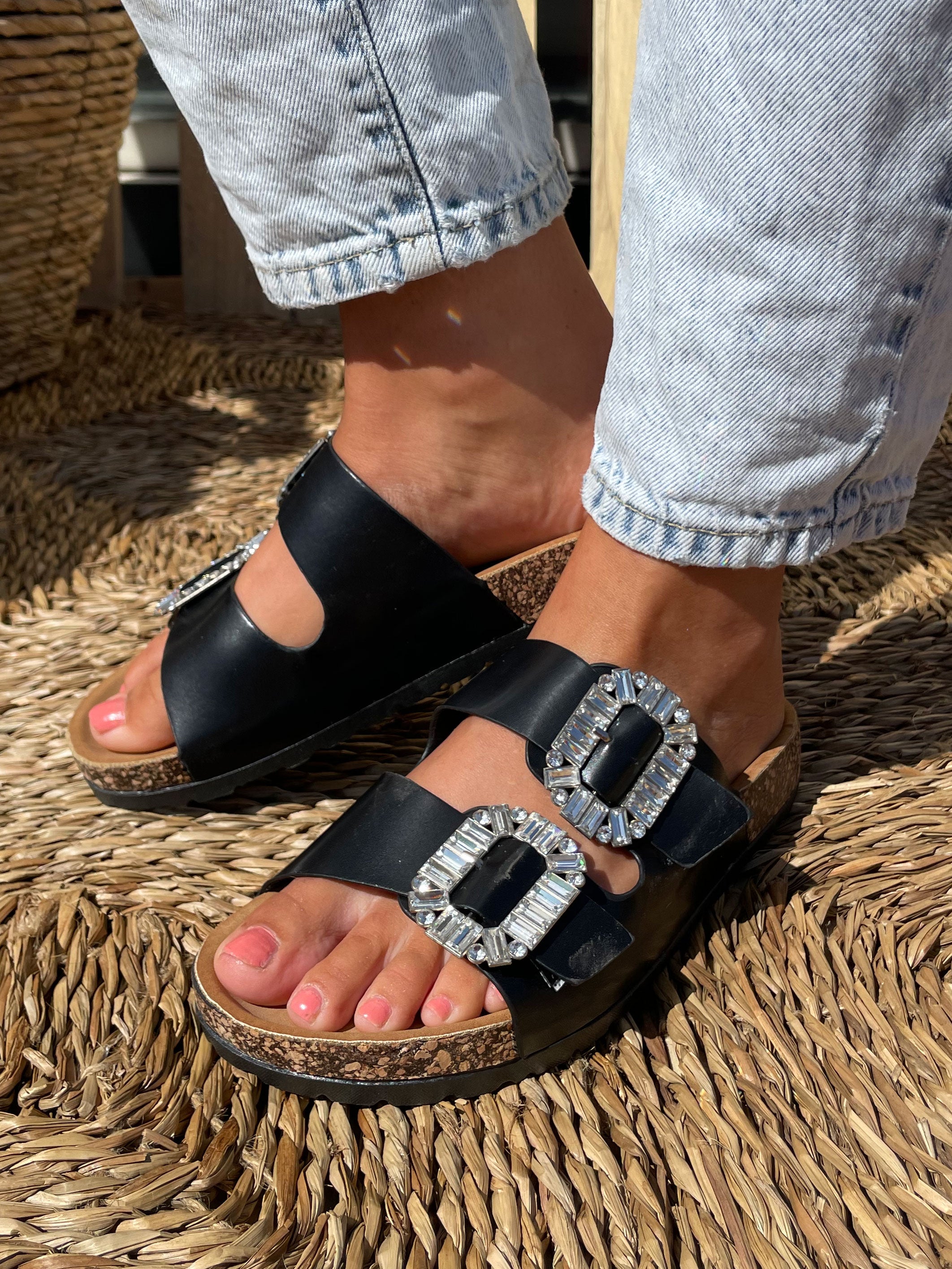 Gianna - Sandal med similisten på spændet