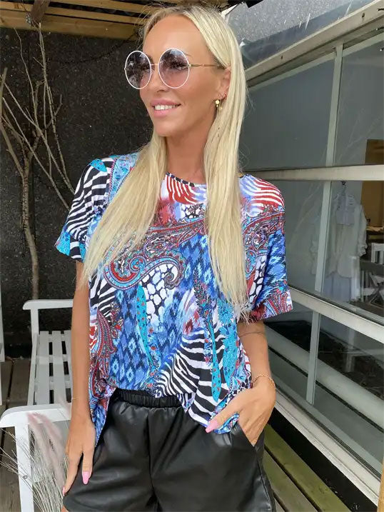 Ella Shirt - Bluse med hul i ryggen