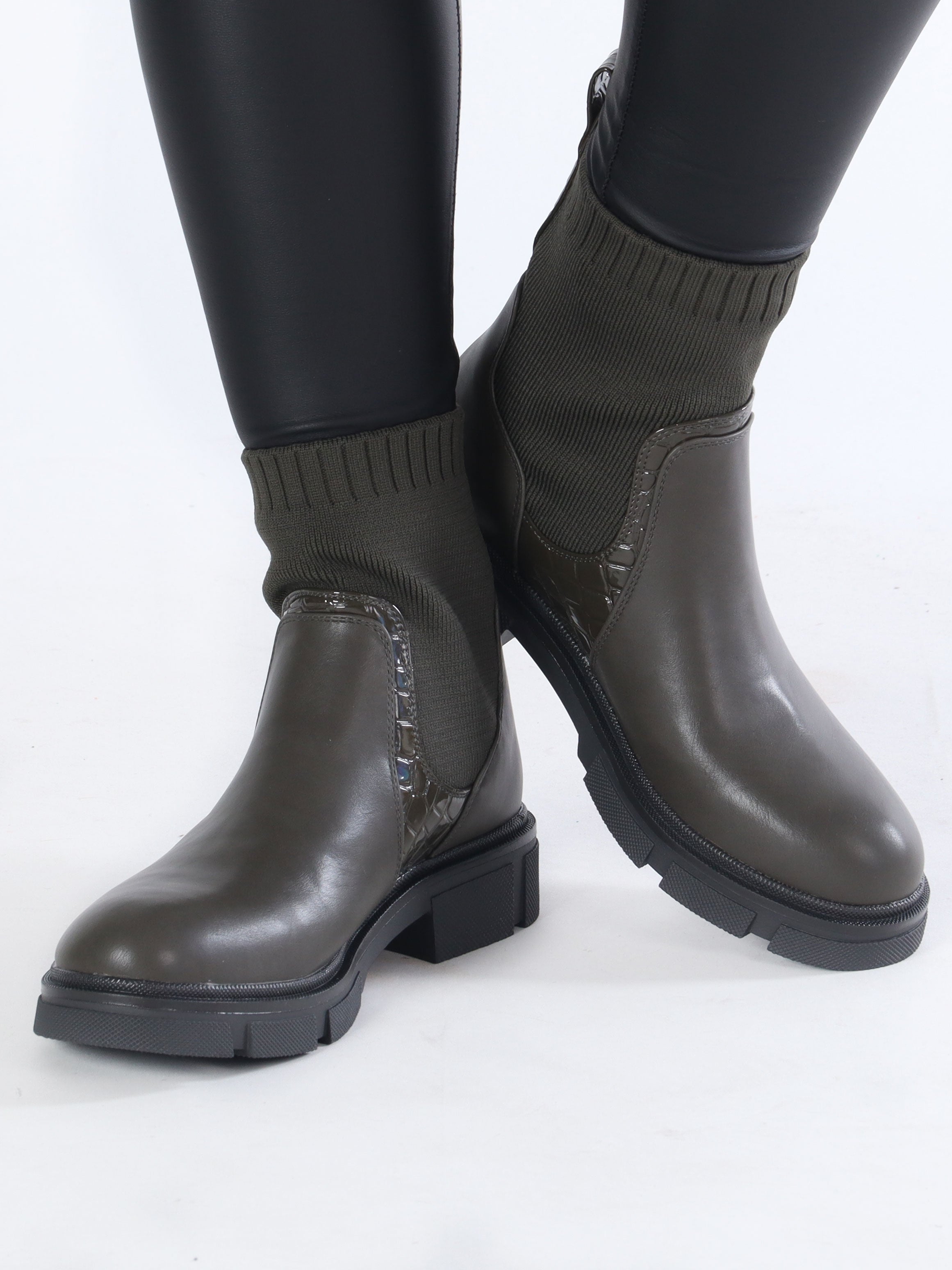 Anka - Fede støvler med elastikskaft