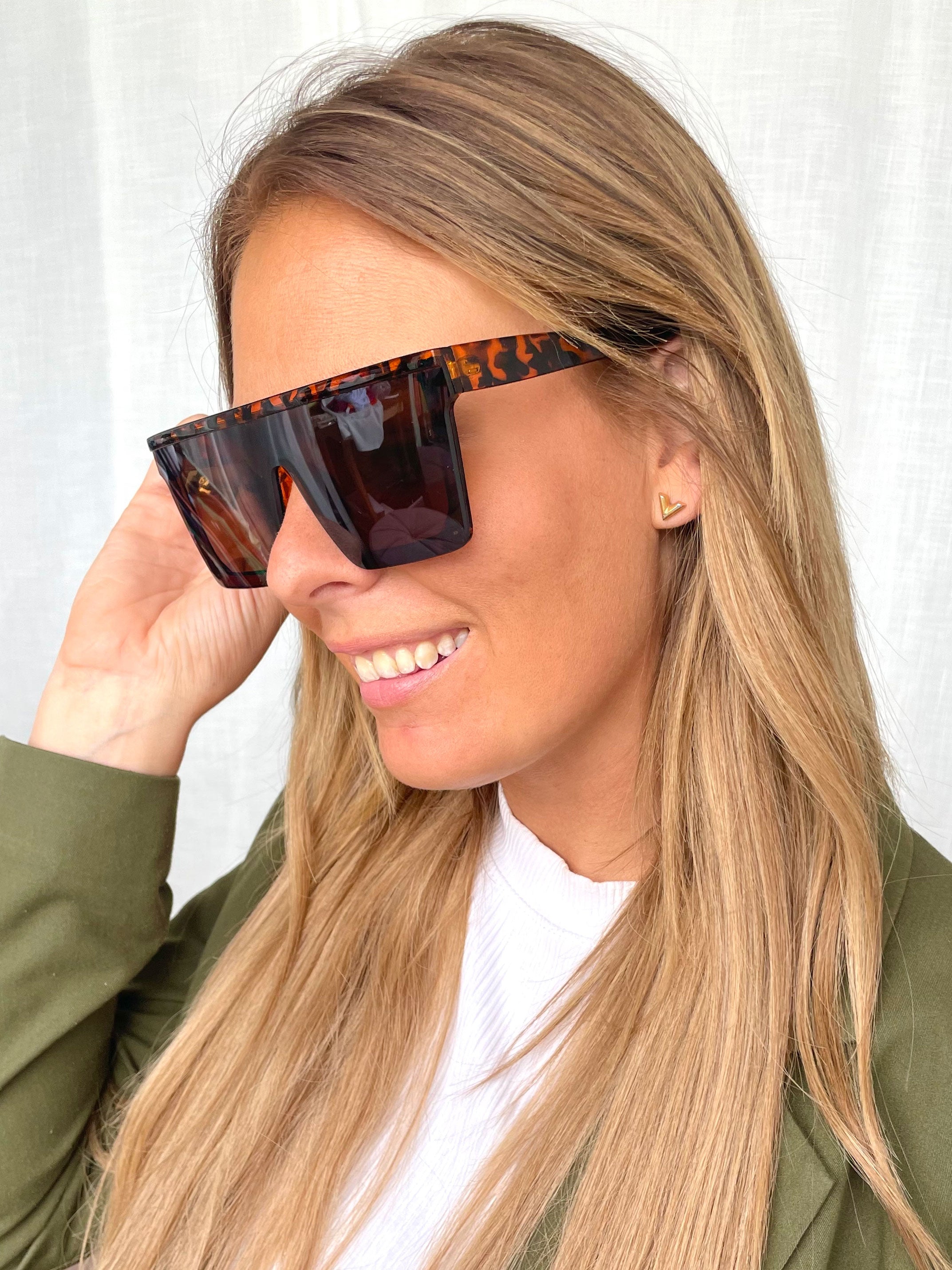 Thilde - Firkanet solbriller med flad top