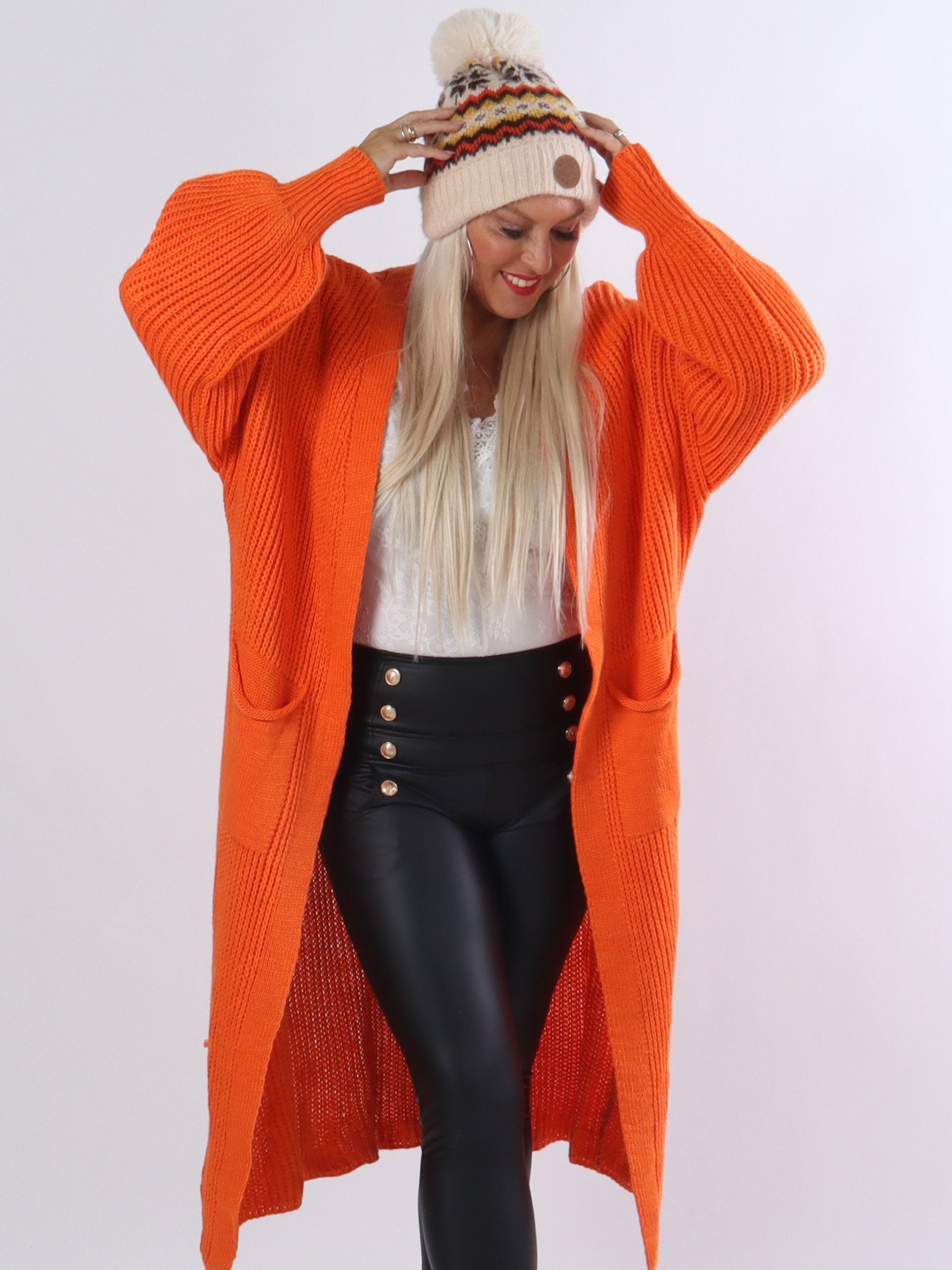 Sally - Plus size strikcardigan med fine ballonærmer