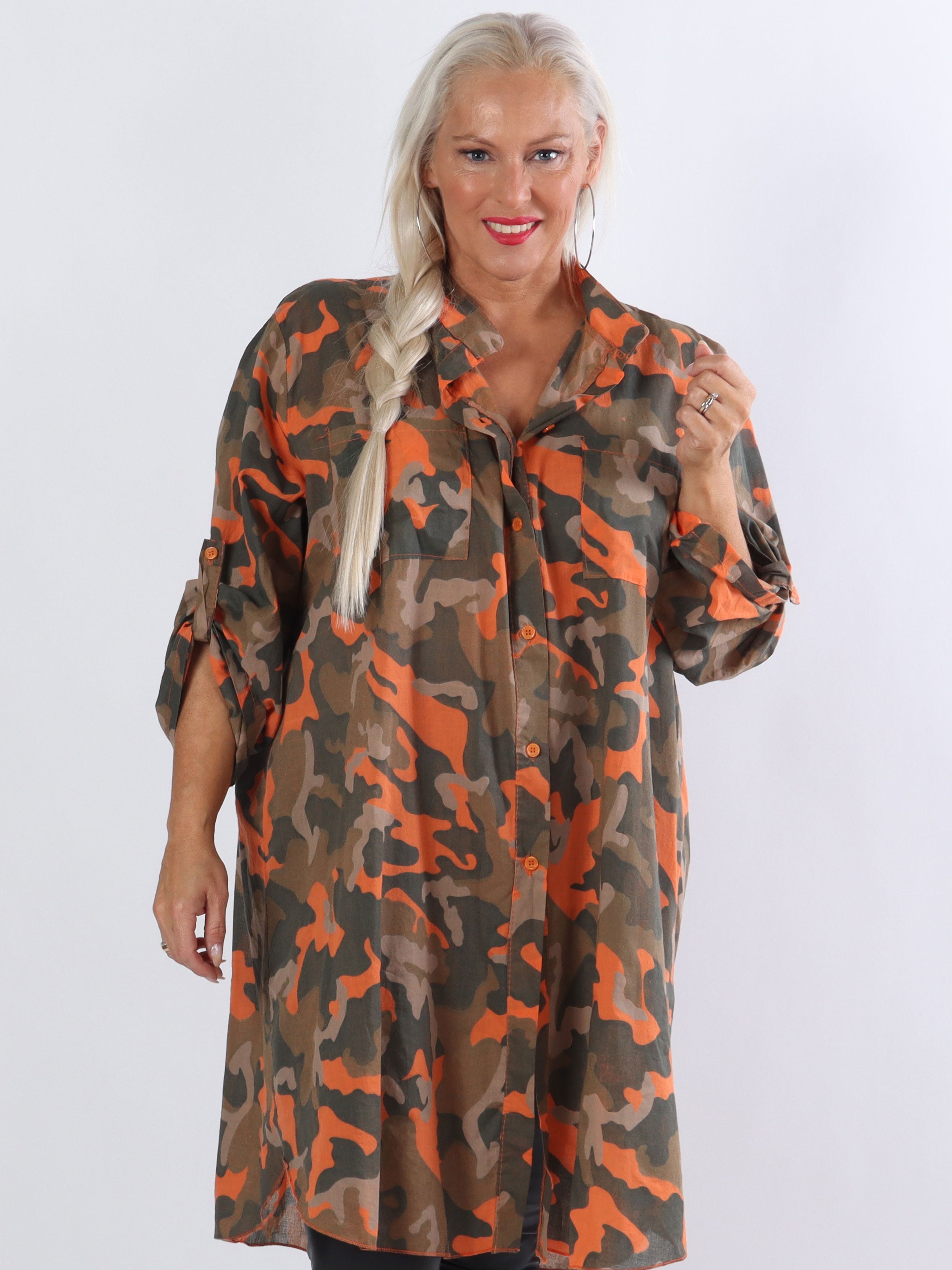 Berna Camo - Plus size skjorte i camouflageprint