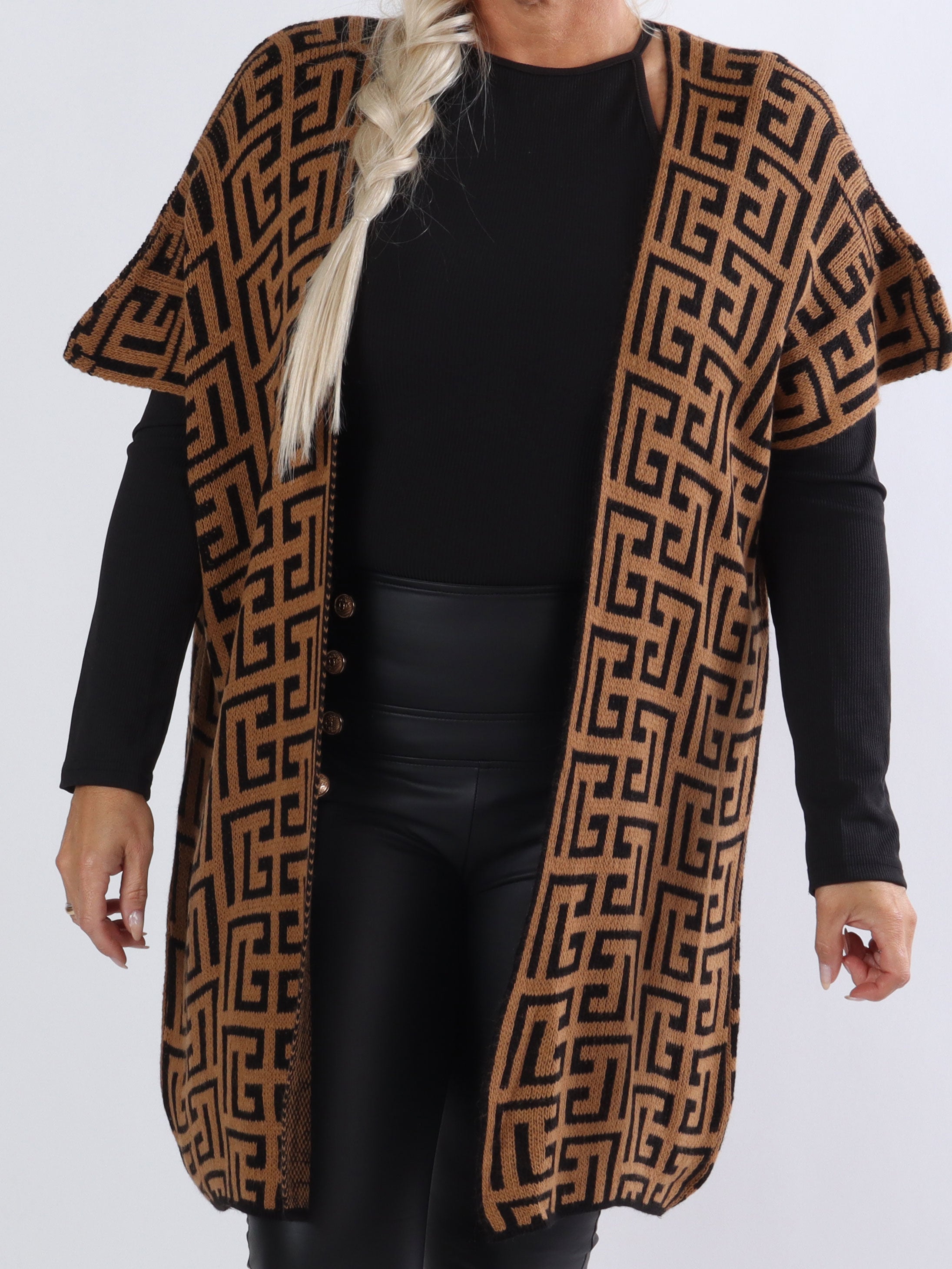 Tilly Pattern - Plus size cardigan uden ærmer