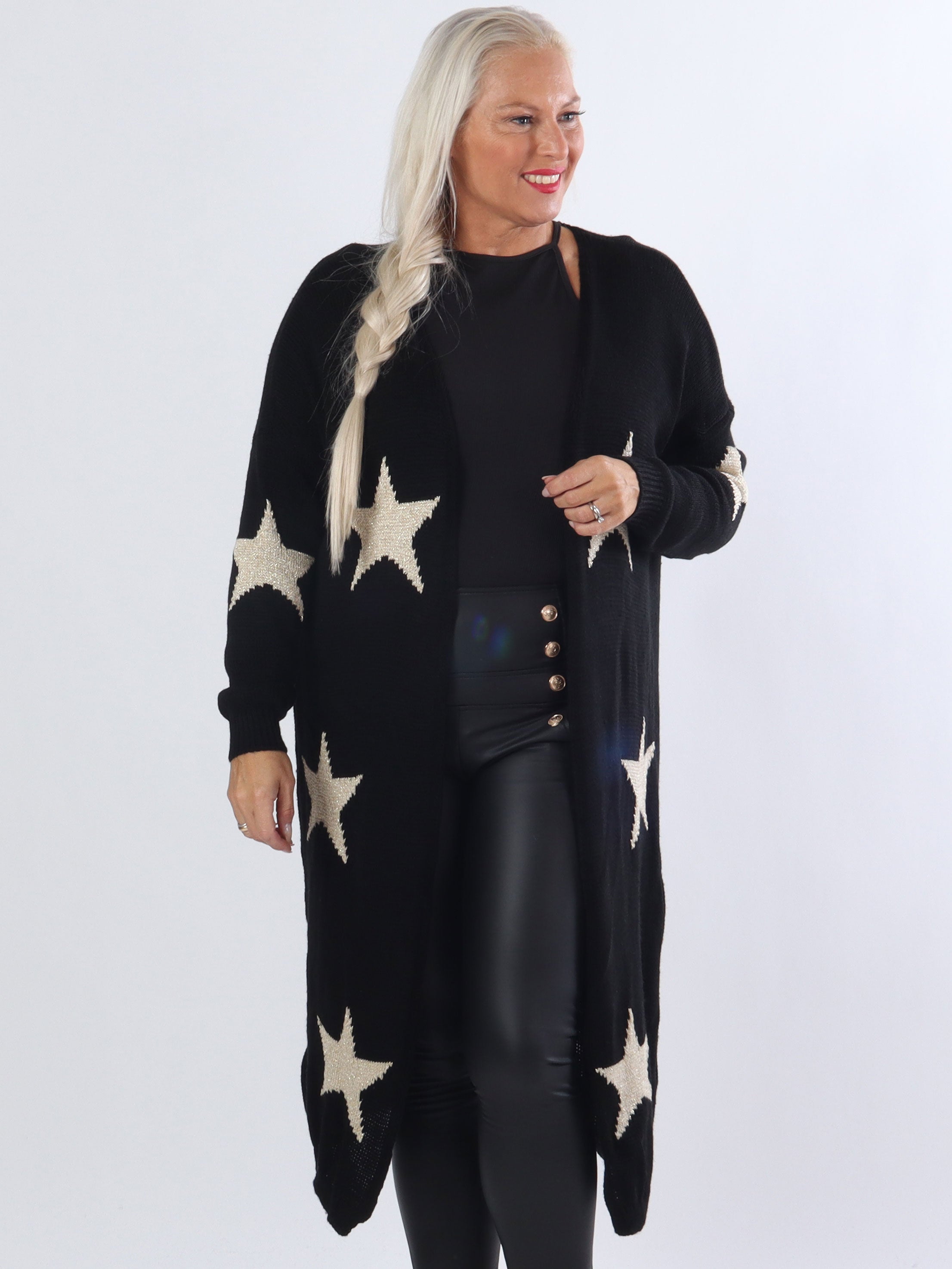 Isadora - Lang plus size strikcardigan med stjerner