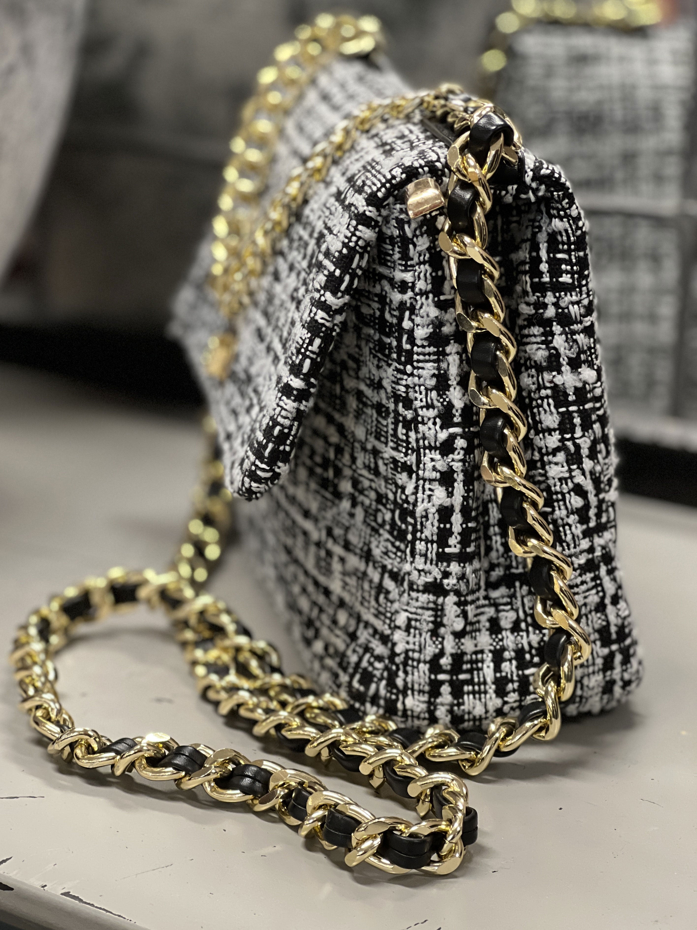 Zoe - Fed ternet taske med kæde