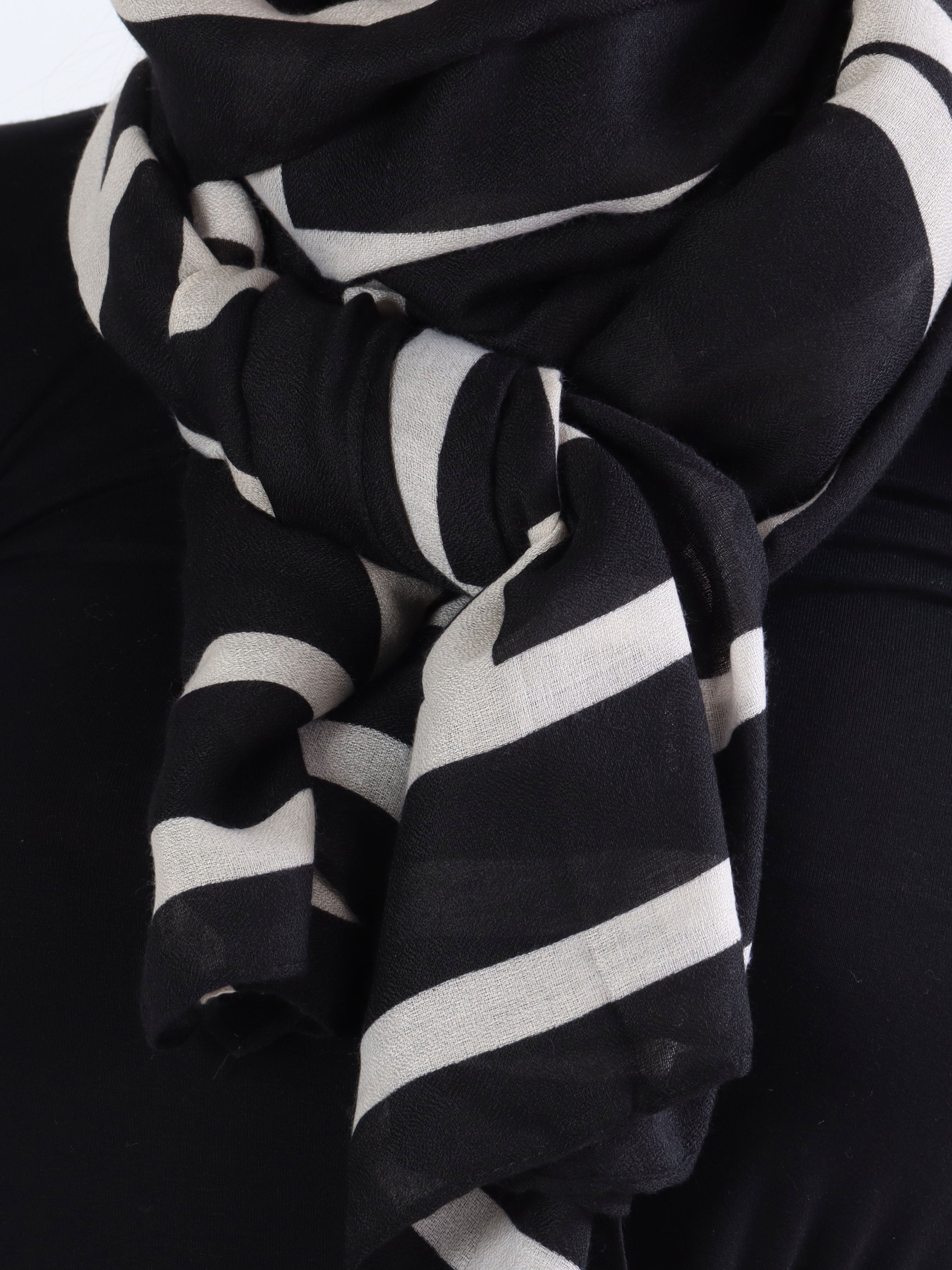 Malia - Stort tørklæde med mønster