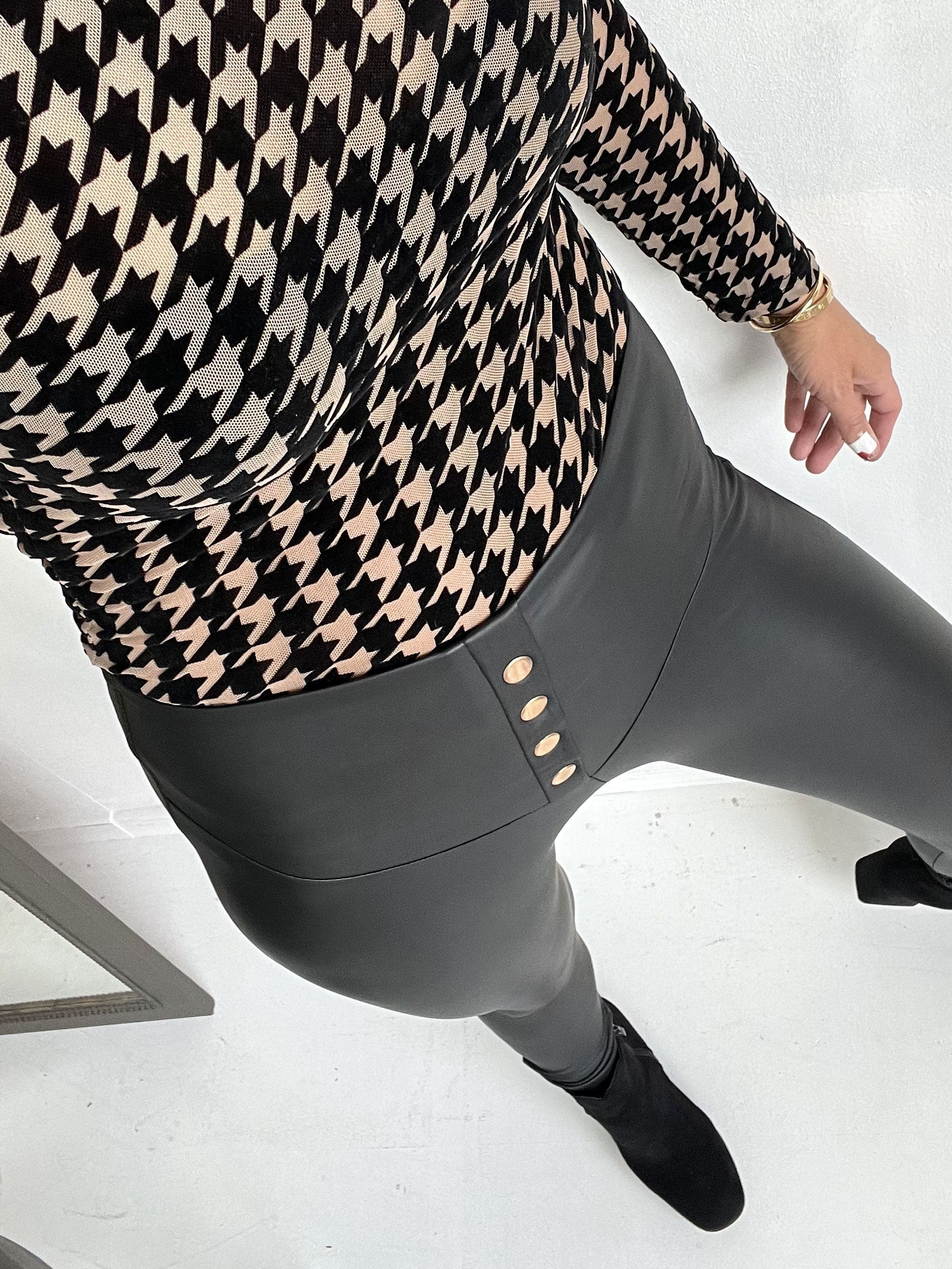 Malia - Sorte læderlook leggings