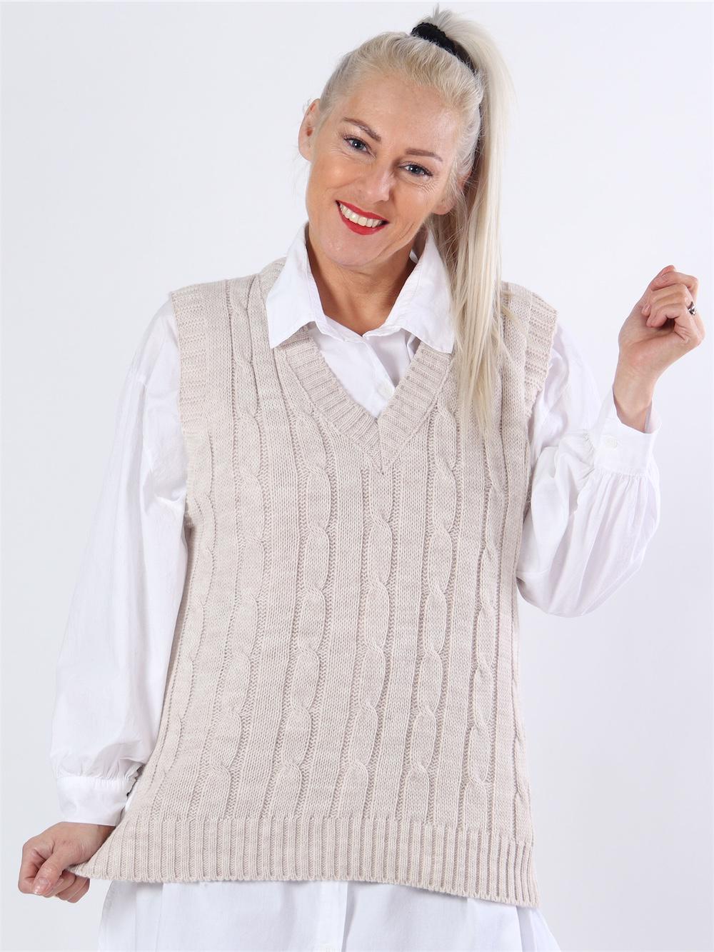 Aisha - Strikvest med v-udskæring