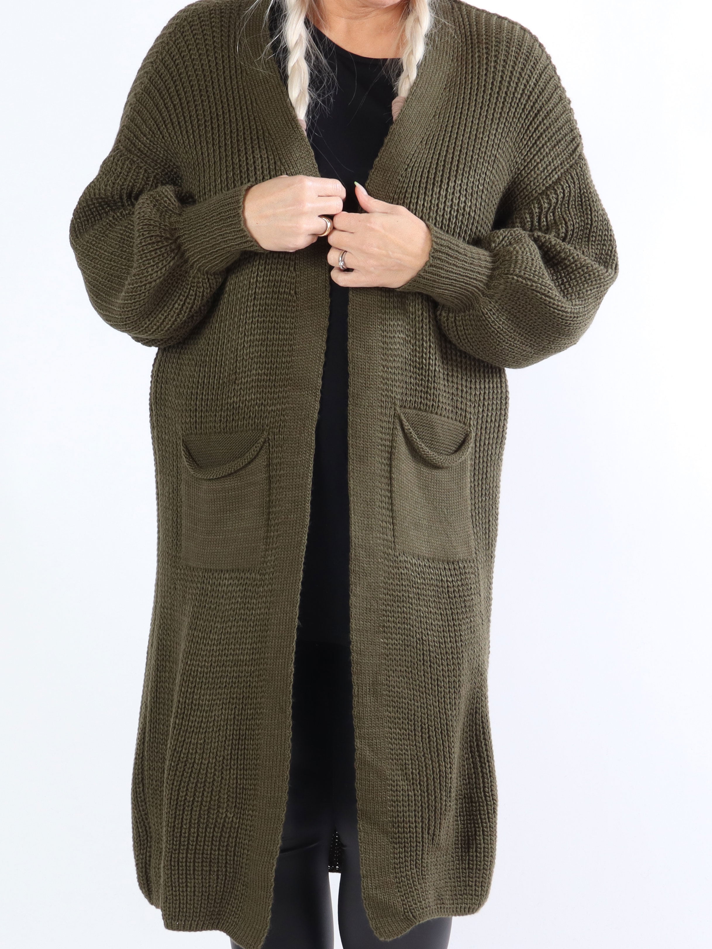 Sally - Plus size strikcardigan med fine ballonærmer