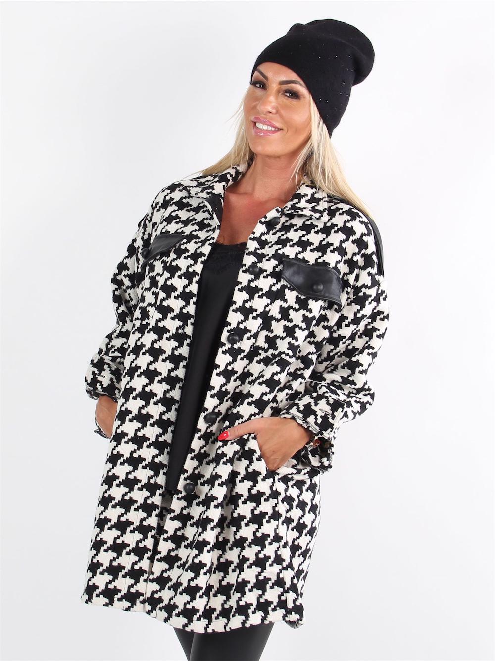 Mimi - Beigefarvet og sort hanefjedsternet jakke med læderlook detaljer