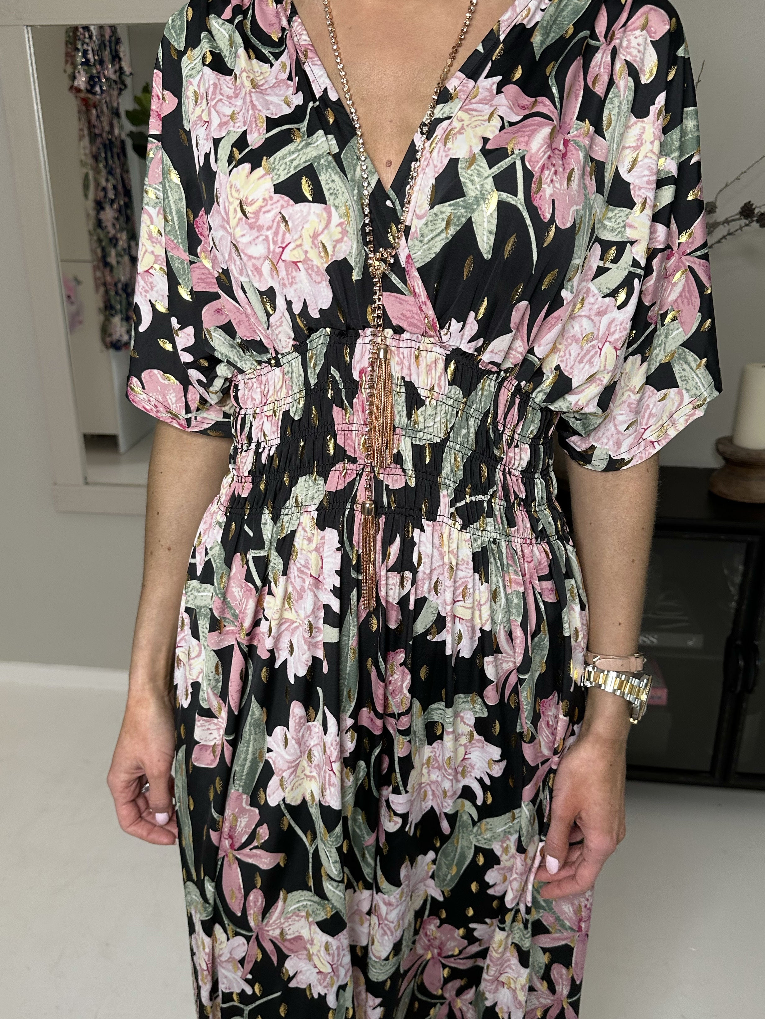 Pams Flower - Lang elastisk kjole i krølfrit stof