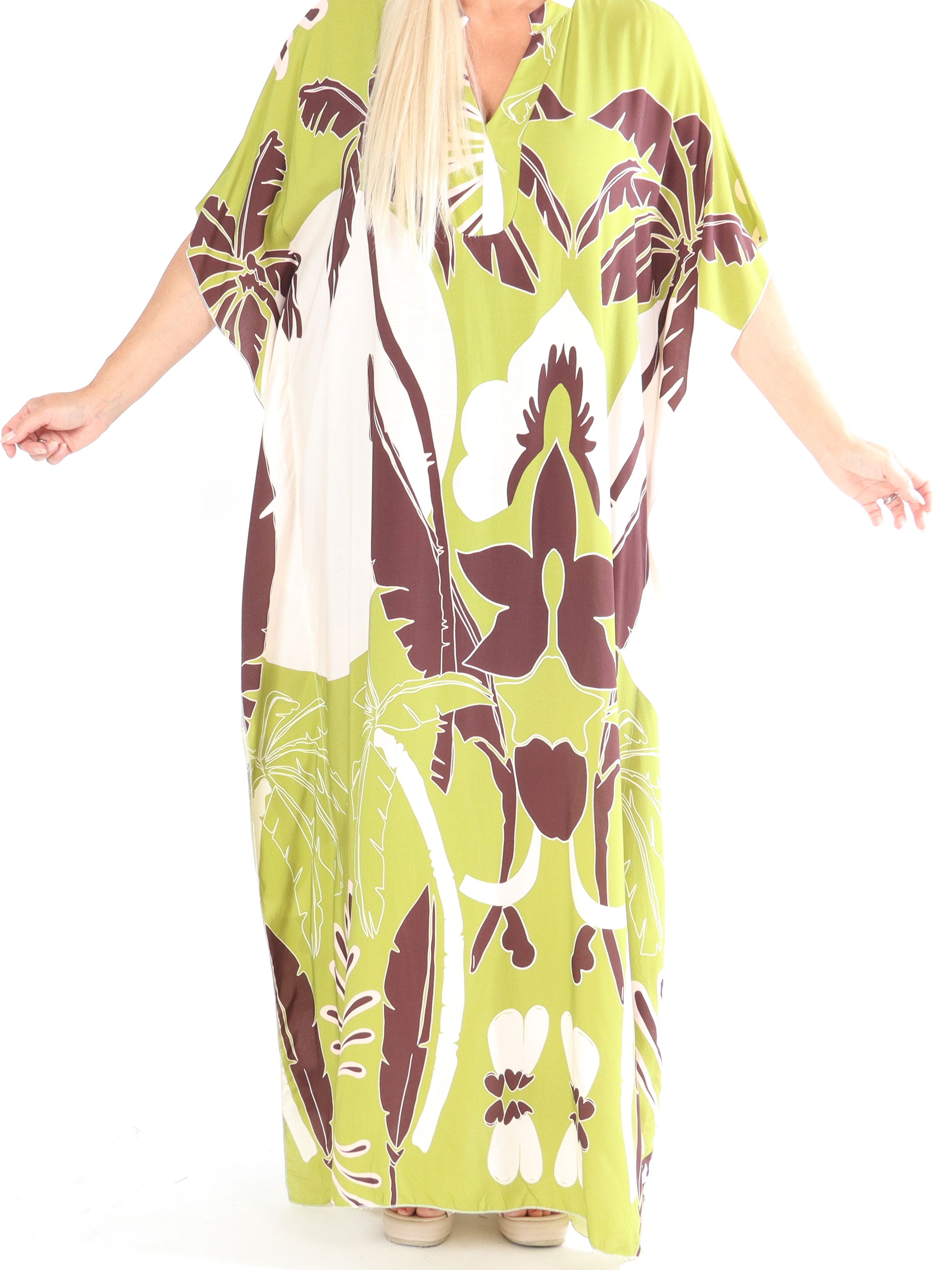 Ilya - Lang plus size kjole med fint mønster