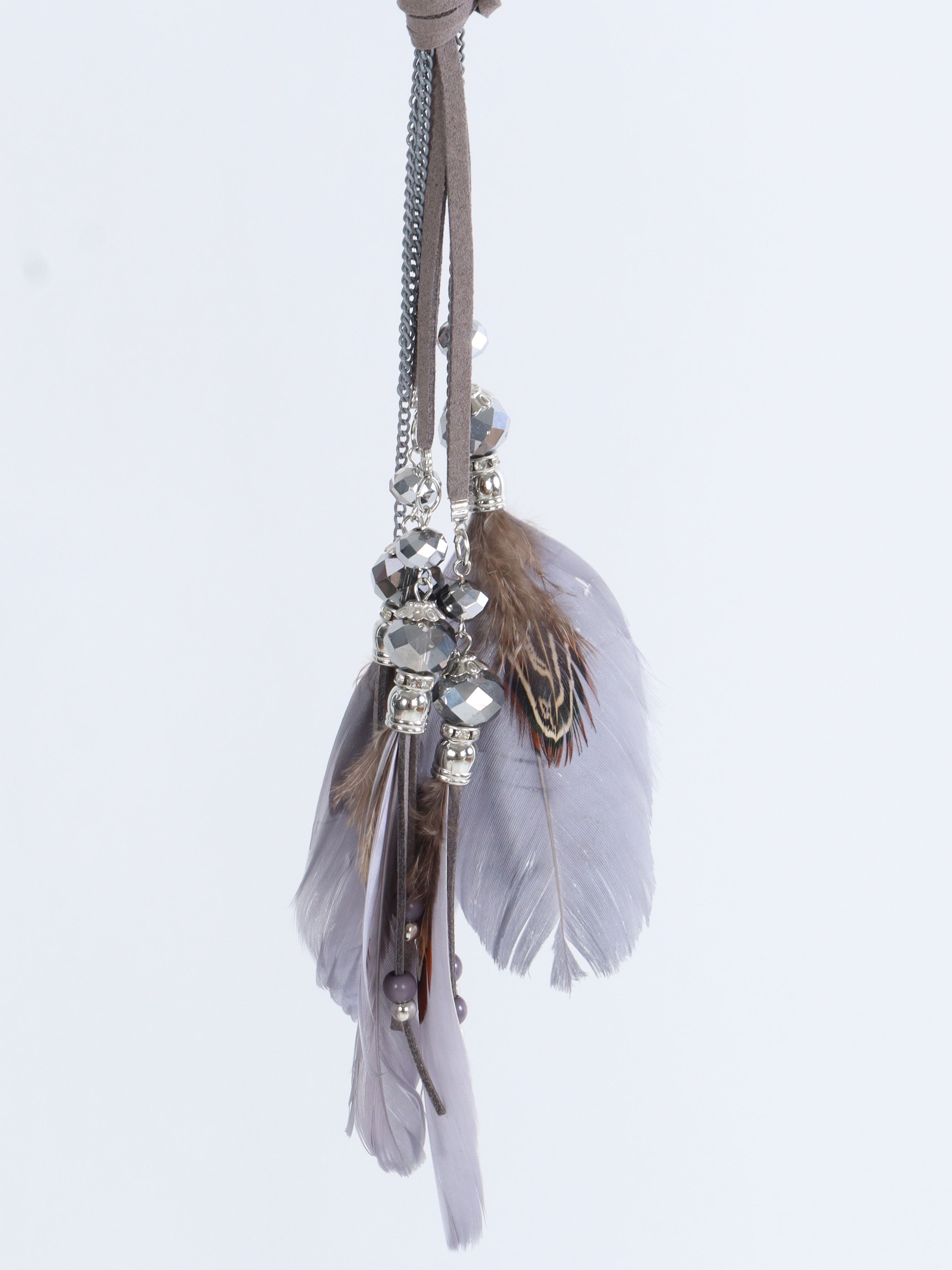 Ine - Halskæde med fjer