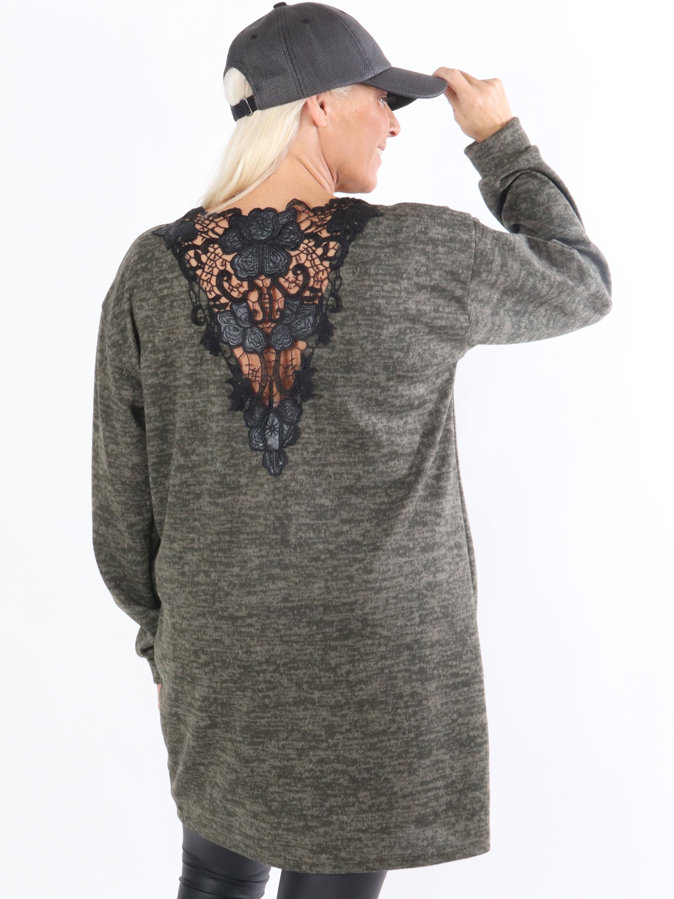 Jody - Bluse med blonde i ryggen