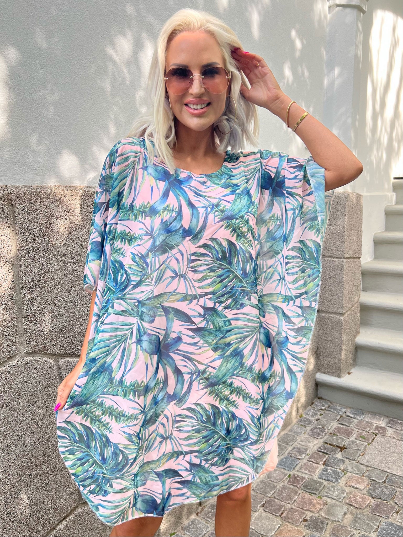 Kenya Leaf - Tunikakjole med chiffonlag i bladprint