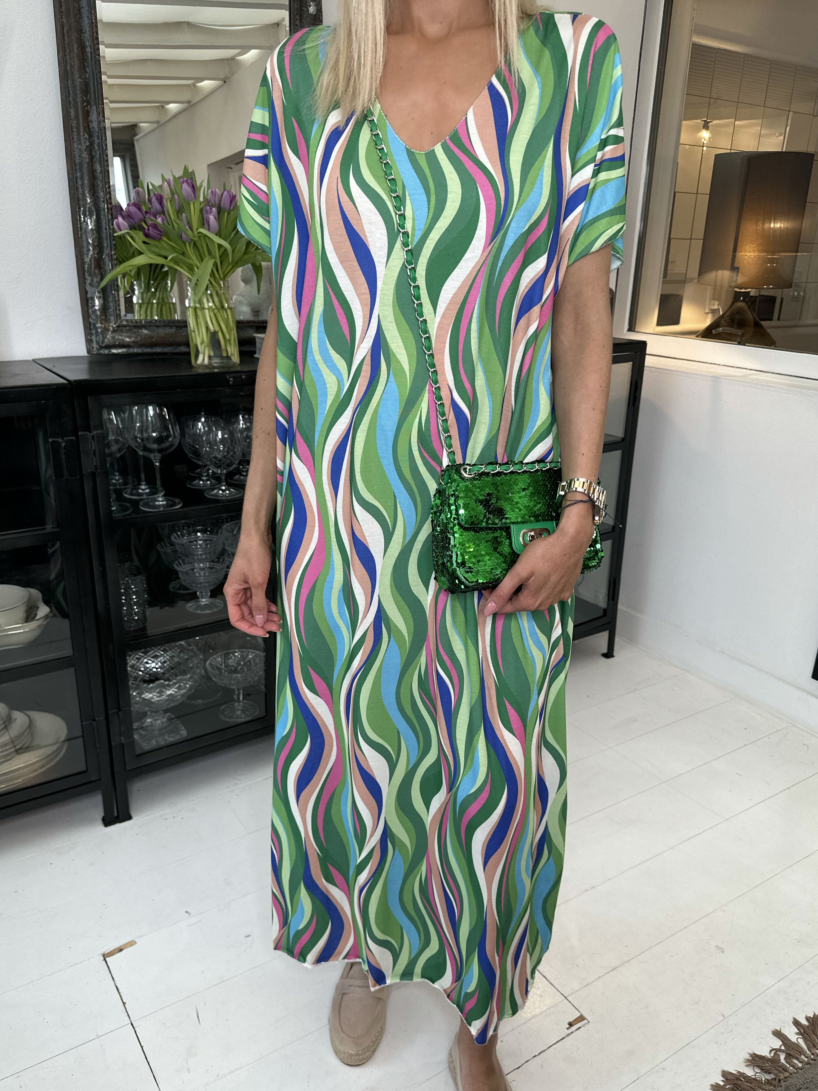 Kirsa long - Flerfarvet lang kjole i blødt stof